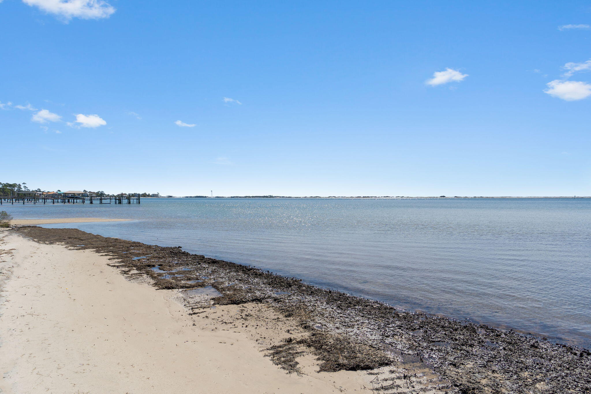 LA FONTAINE PHASE 1 - Land