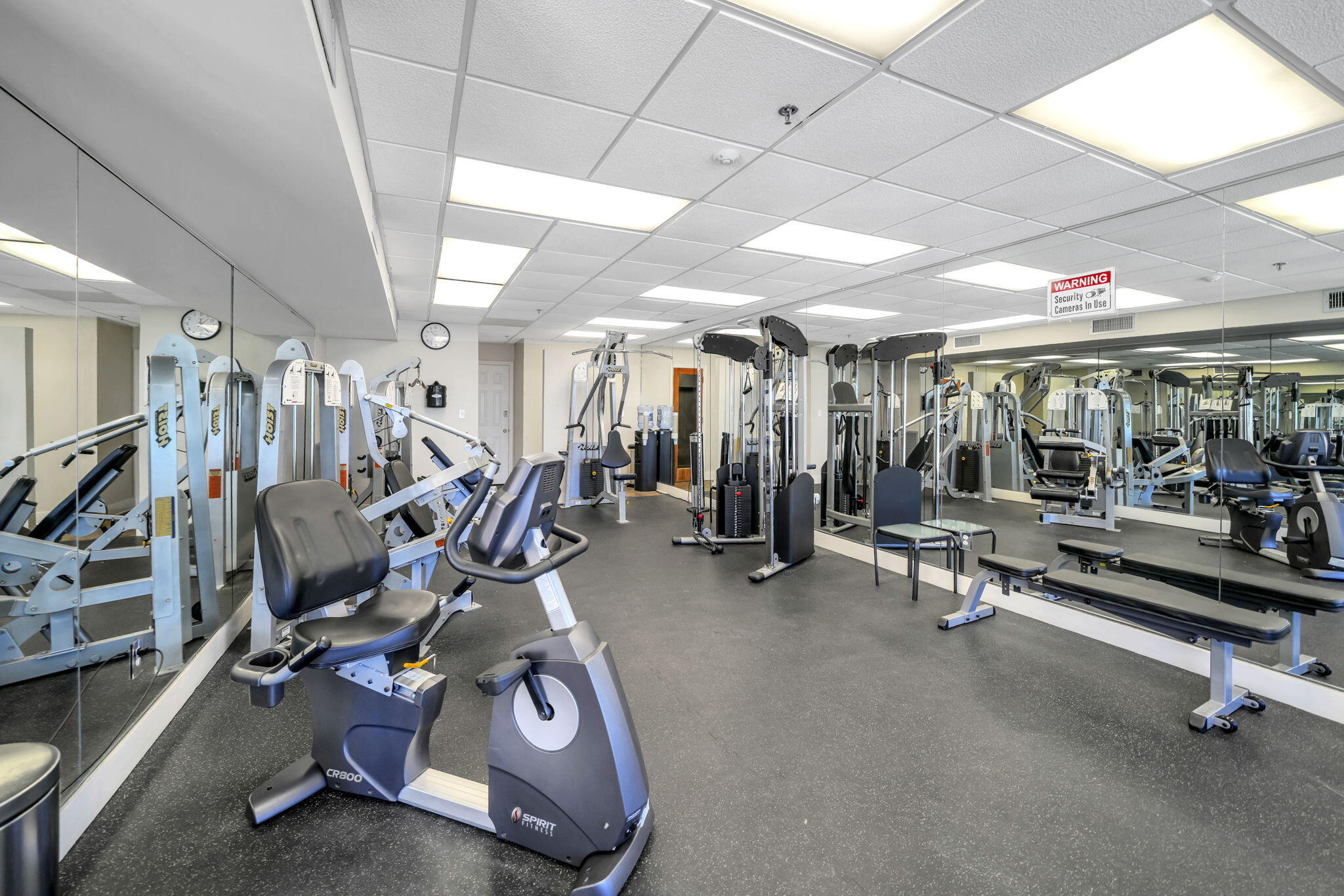 EMERALD TOWERS CONDO - Residential