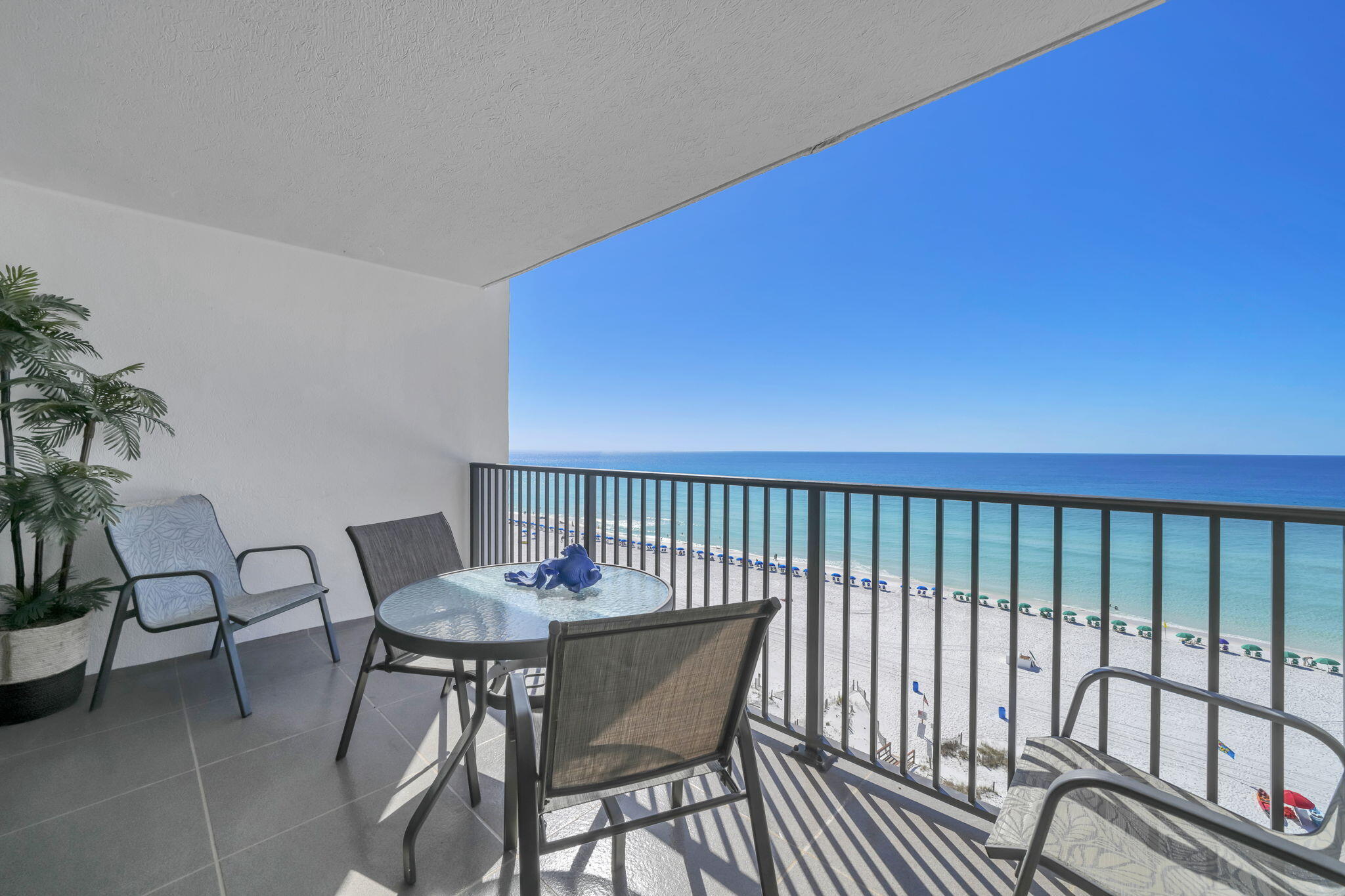 EMERALD TOWERS CONDO - Residential