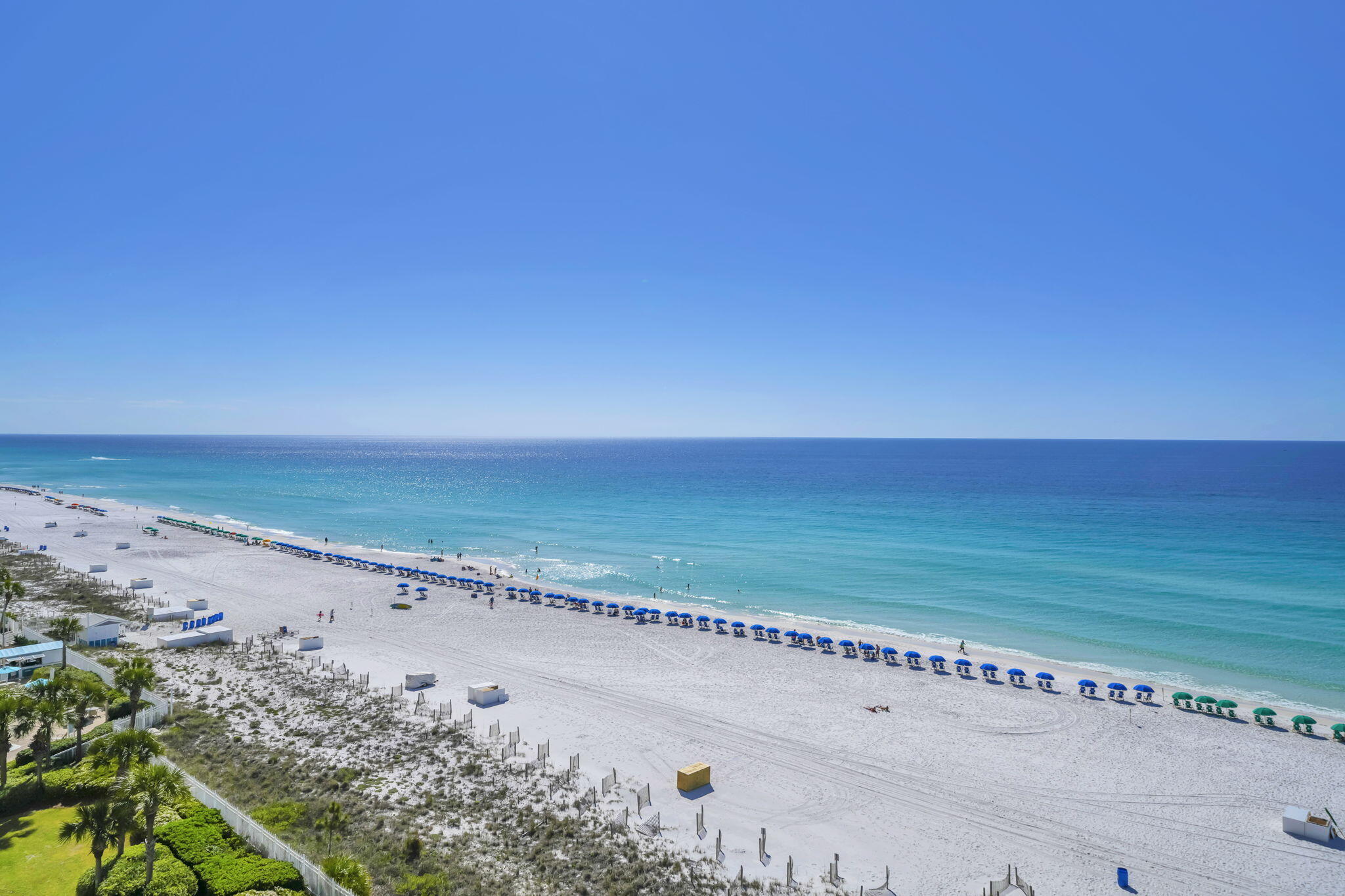 EMERALD TOWERS CONDO - Residential