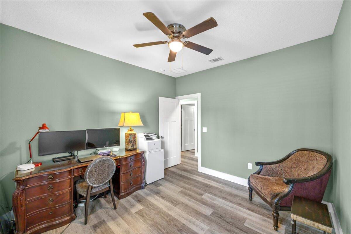 HOLLEY BY THE SEA - Residential