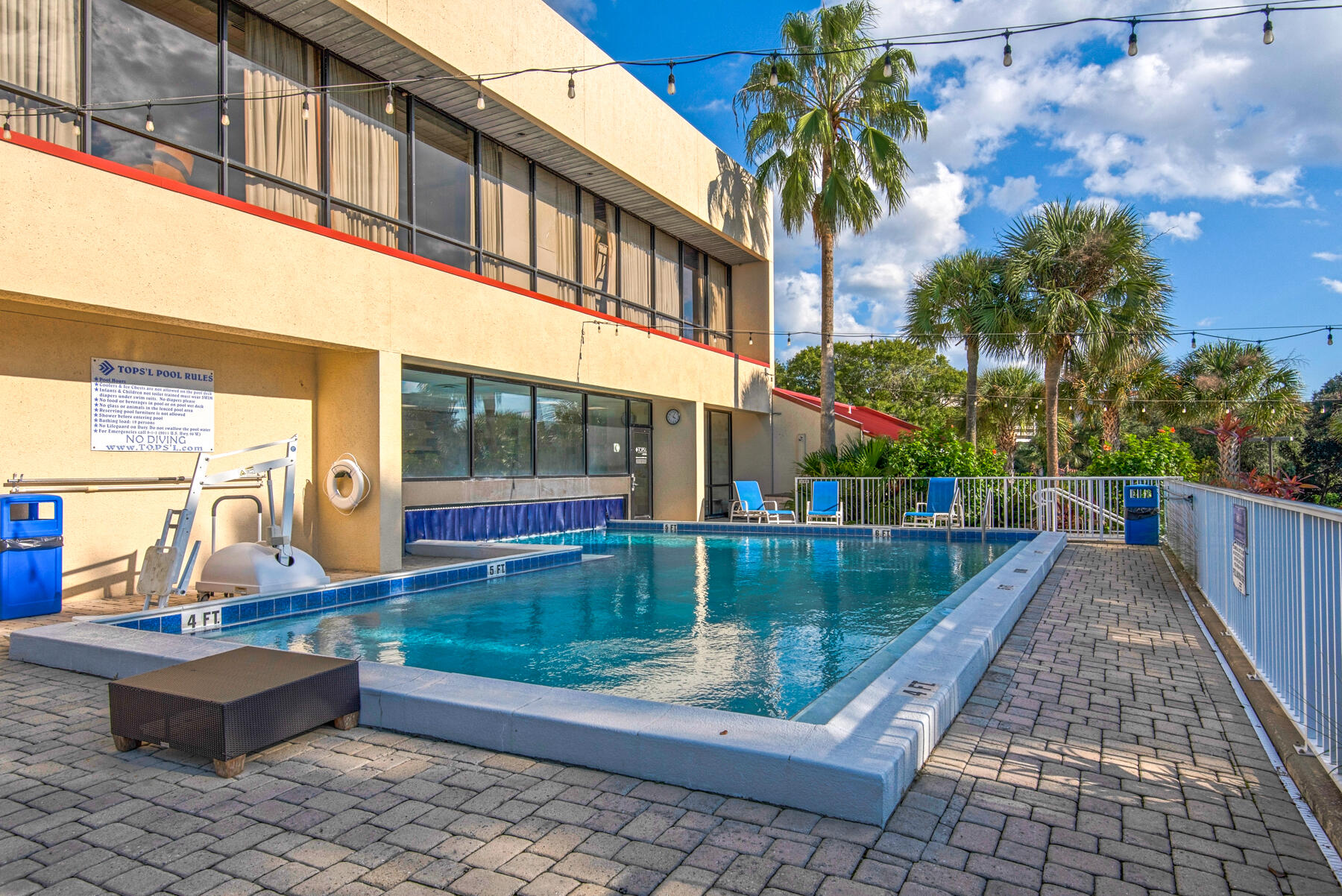 TIDES AT TOPS'L - Residential