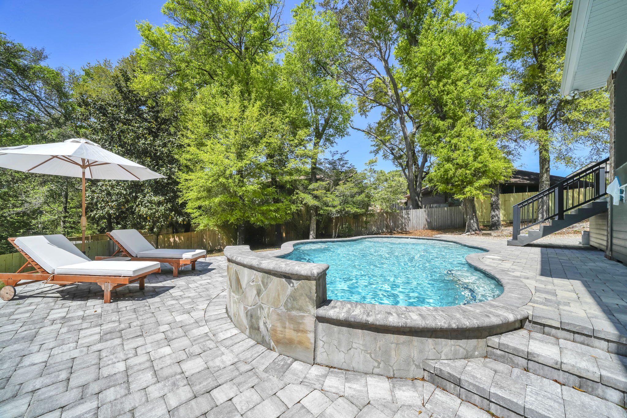 ROCKYWOOD PH 3 - Residential