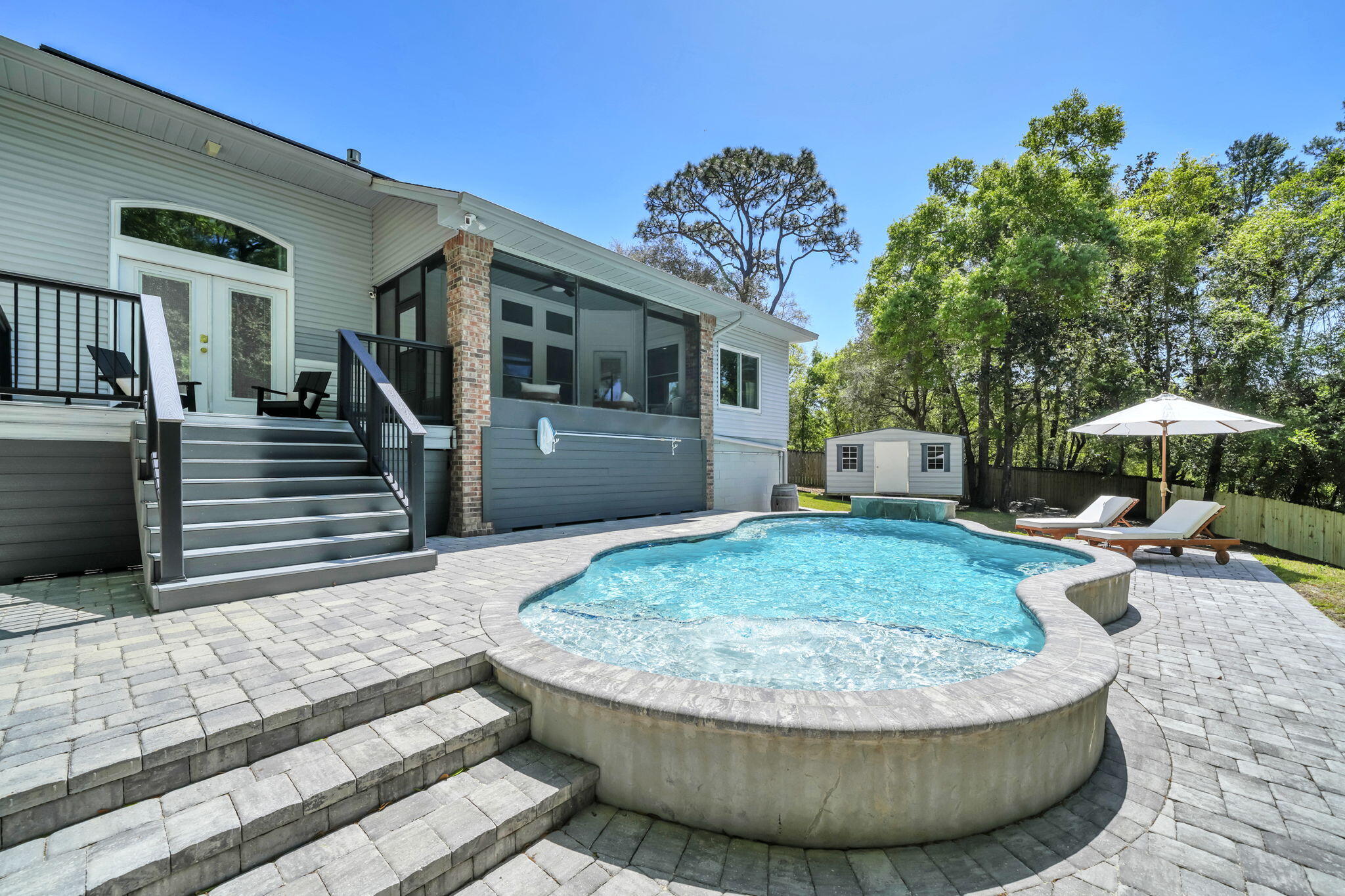 ROCKYWOOD PH 3 - Residential