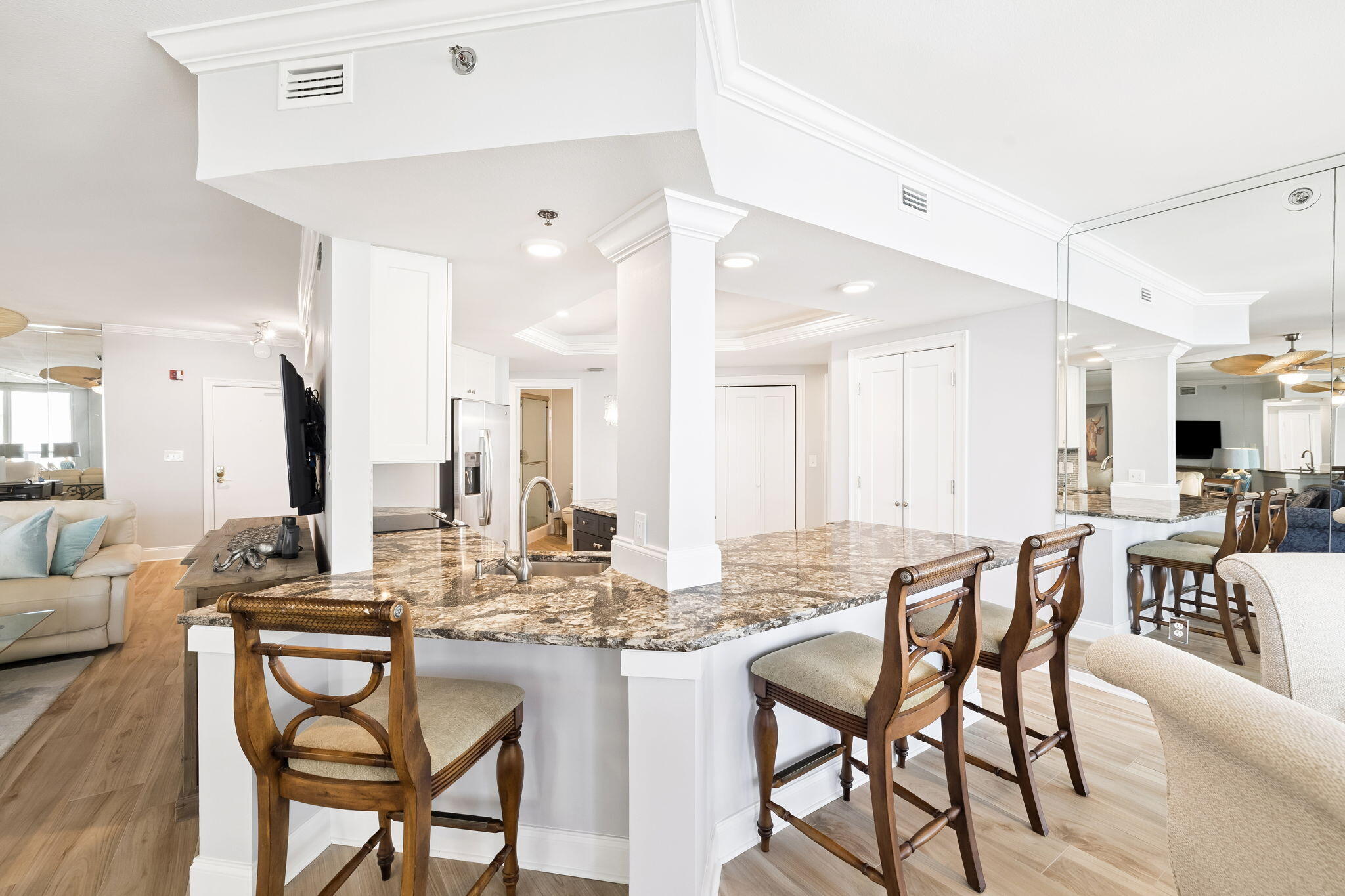 EAST PASS TOWERS CONDO PH 2 - Residential