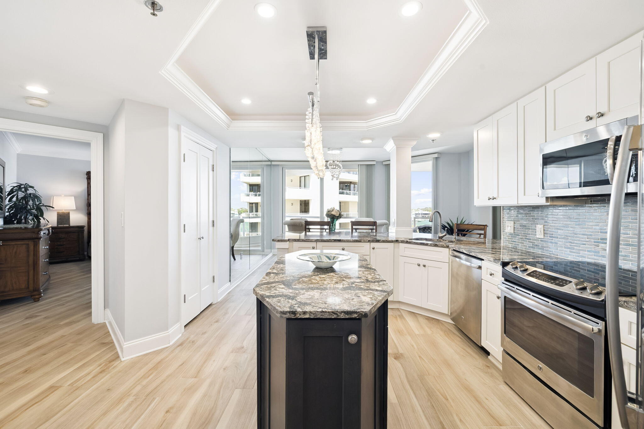 EAST PASS TOWERS CONDO PH 2 - Residential