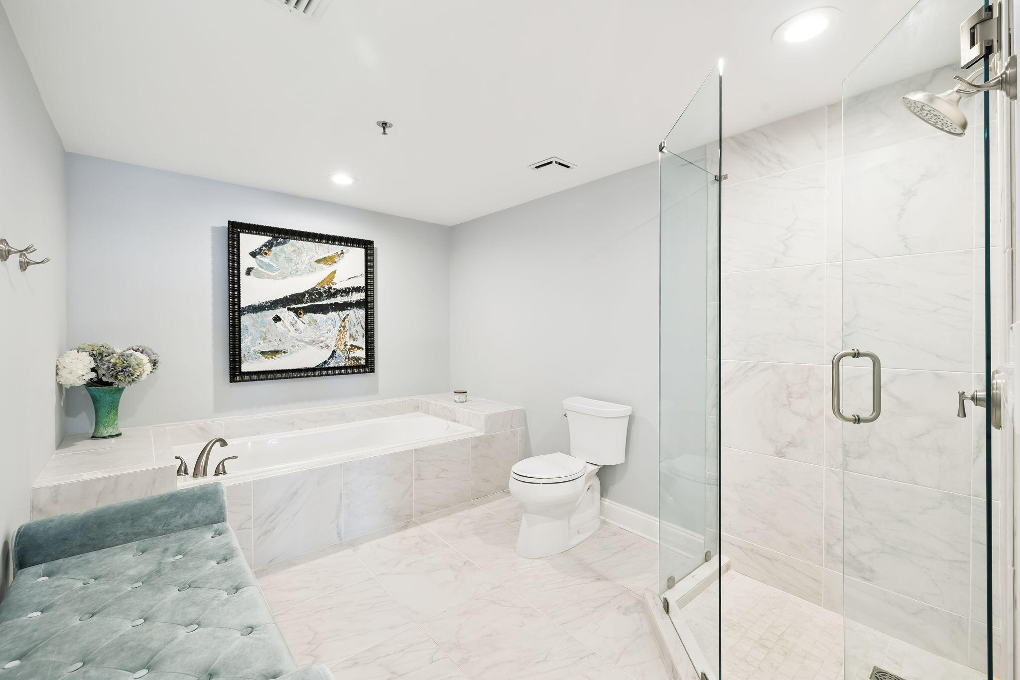 EAST PASS TOWERS CONDO PH 2 - Residential