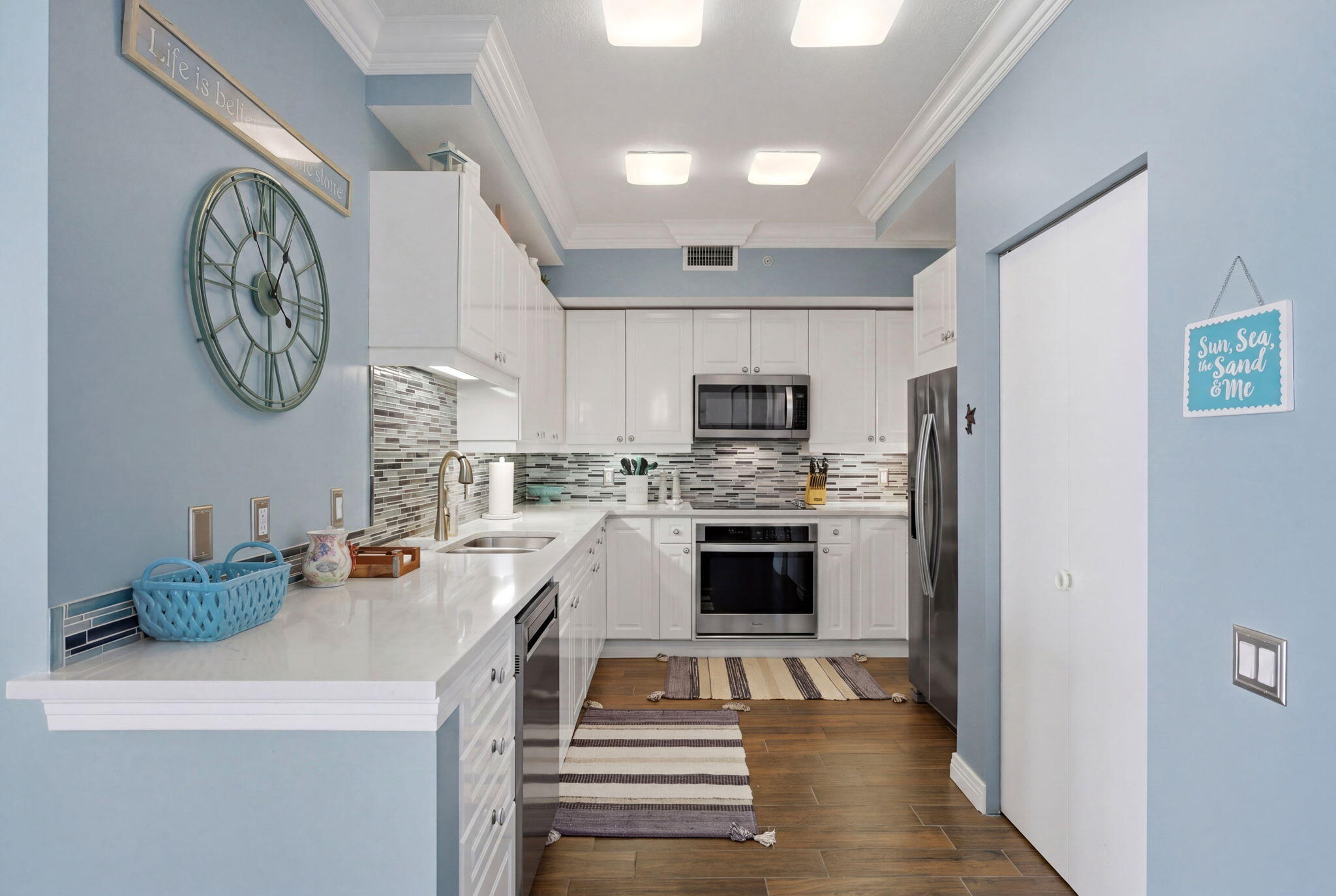 BEACH COLONY WEST CONDO - Residential