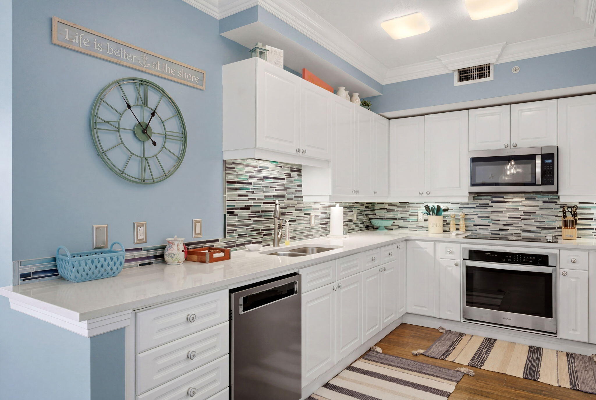 BEACH COLONY WEST CONDO - Residential