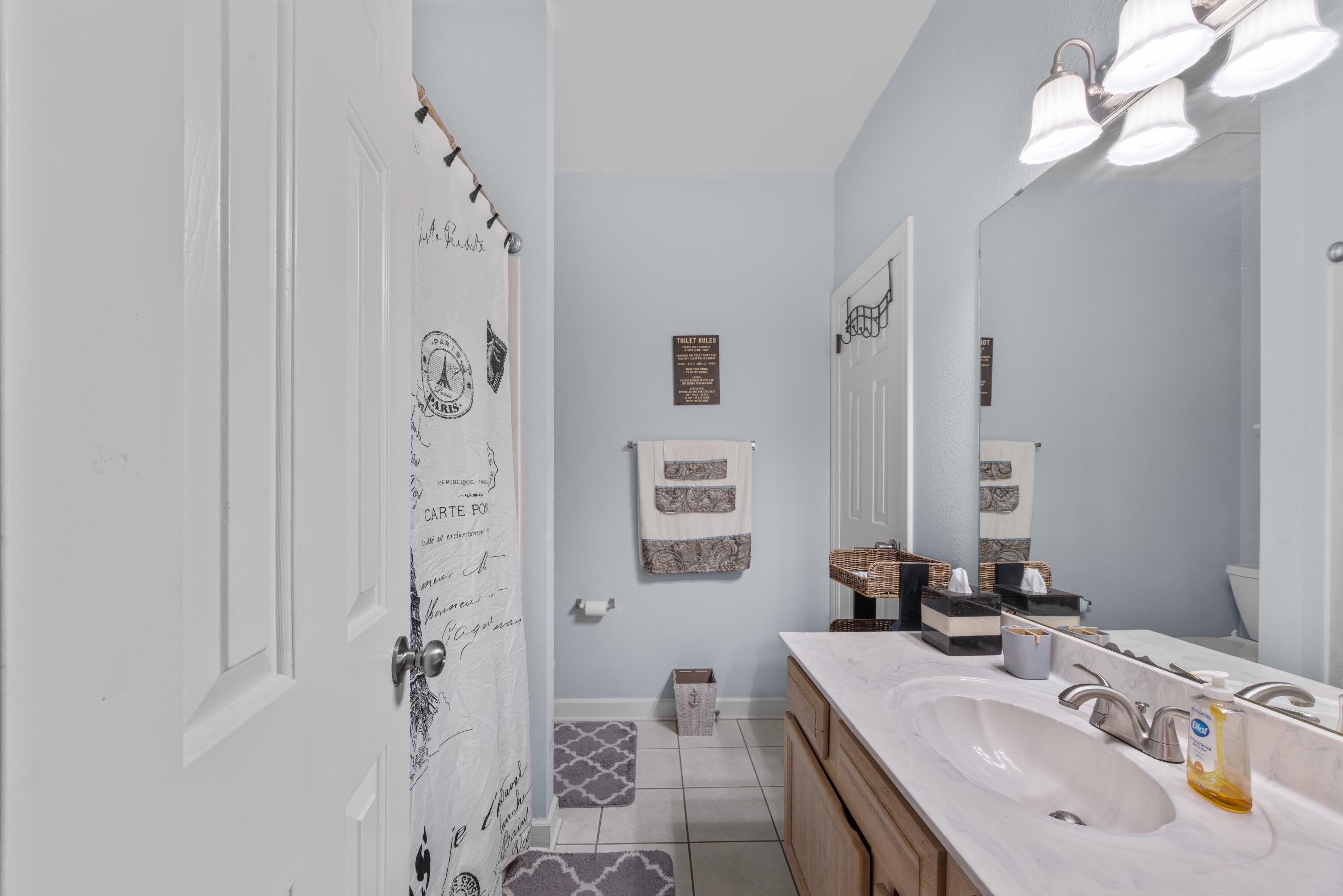 LAKE POINTE - Residential