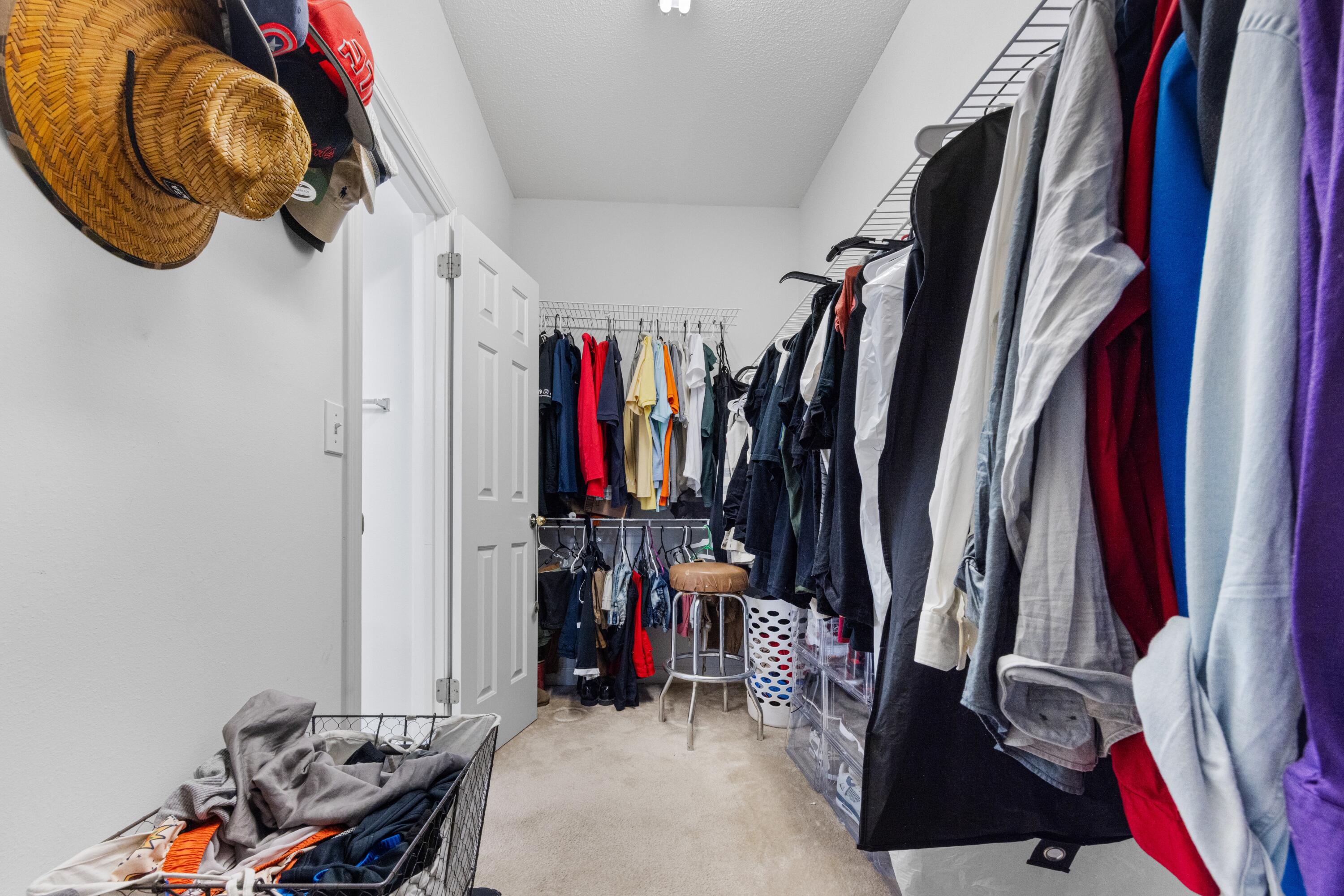 LAKE POINTE - Residential