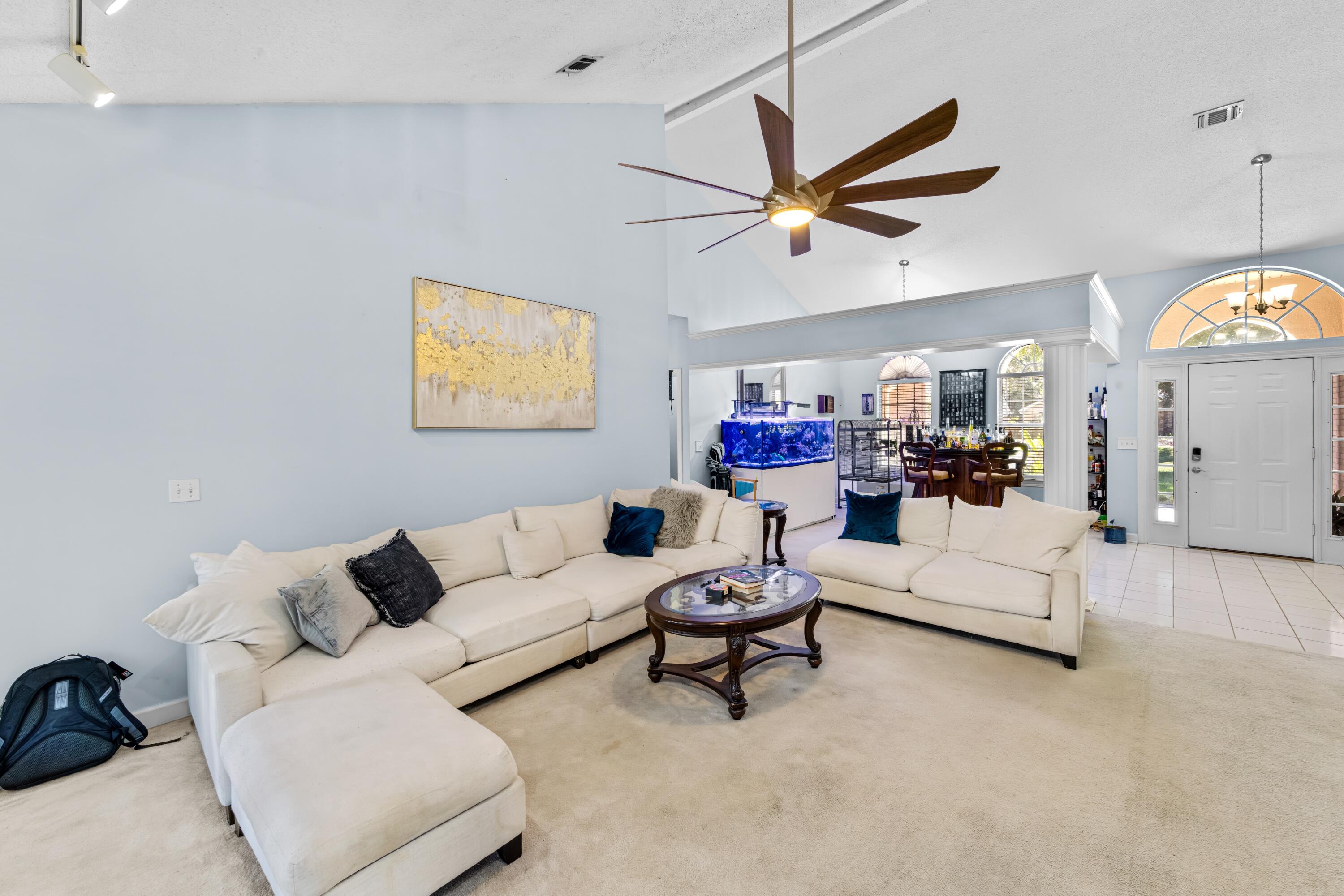 LAKE POINTE - Residential