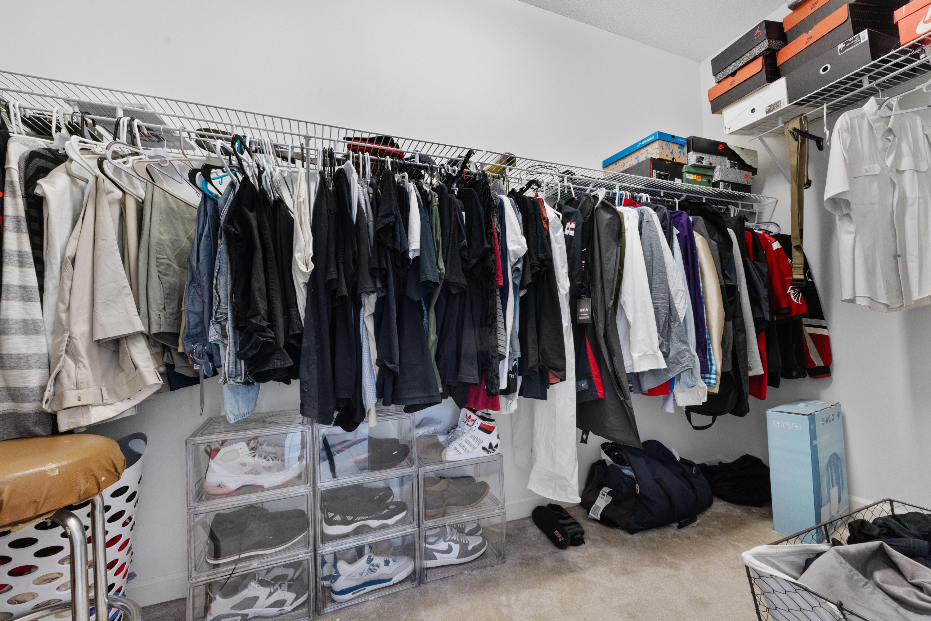 LAKE POINTE - Residential