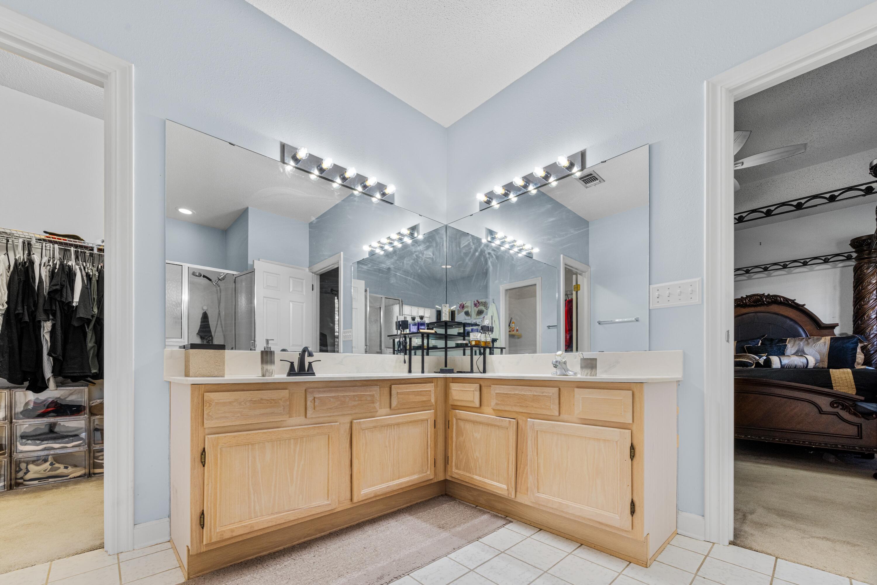 LAKE POINTE - Residential