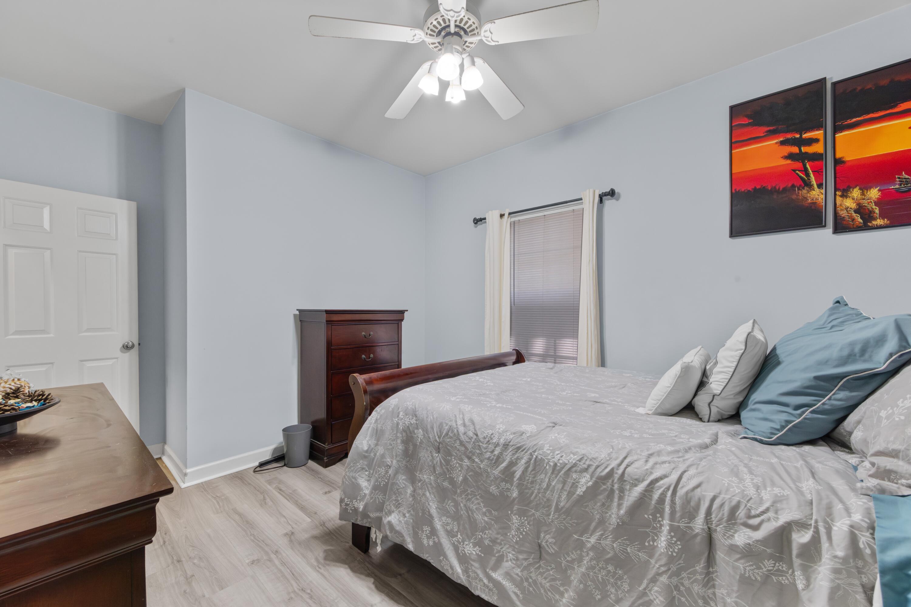 LAKE POINTE - Residential