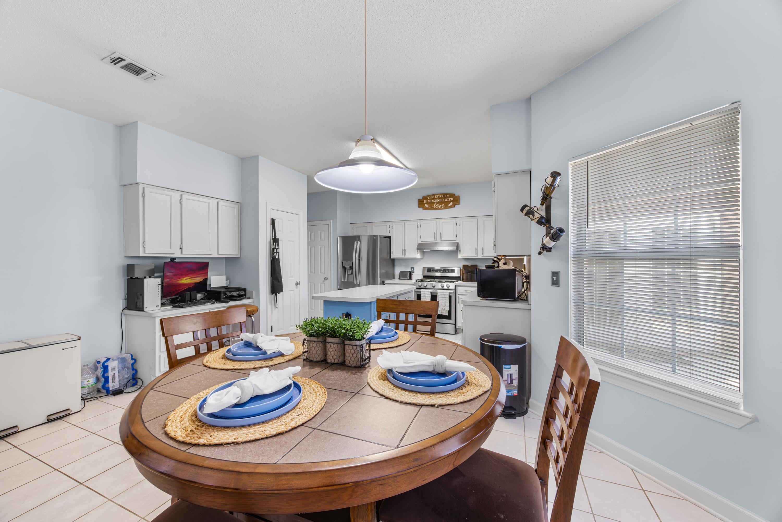 LAKE POINTE - Residential