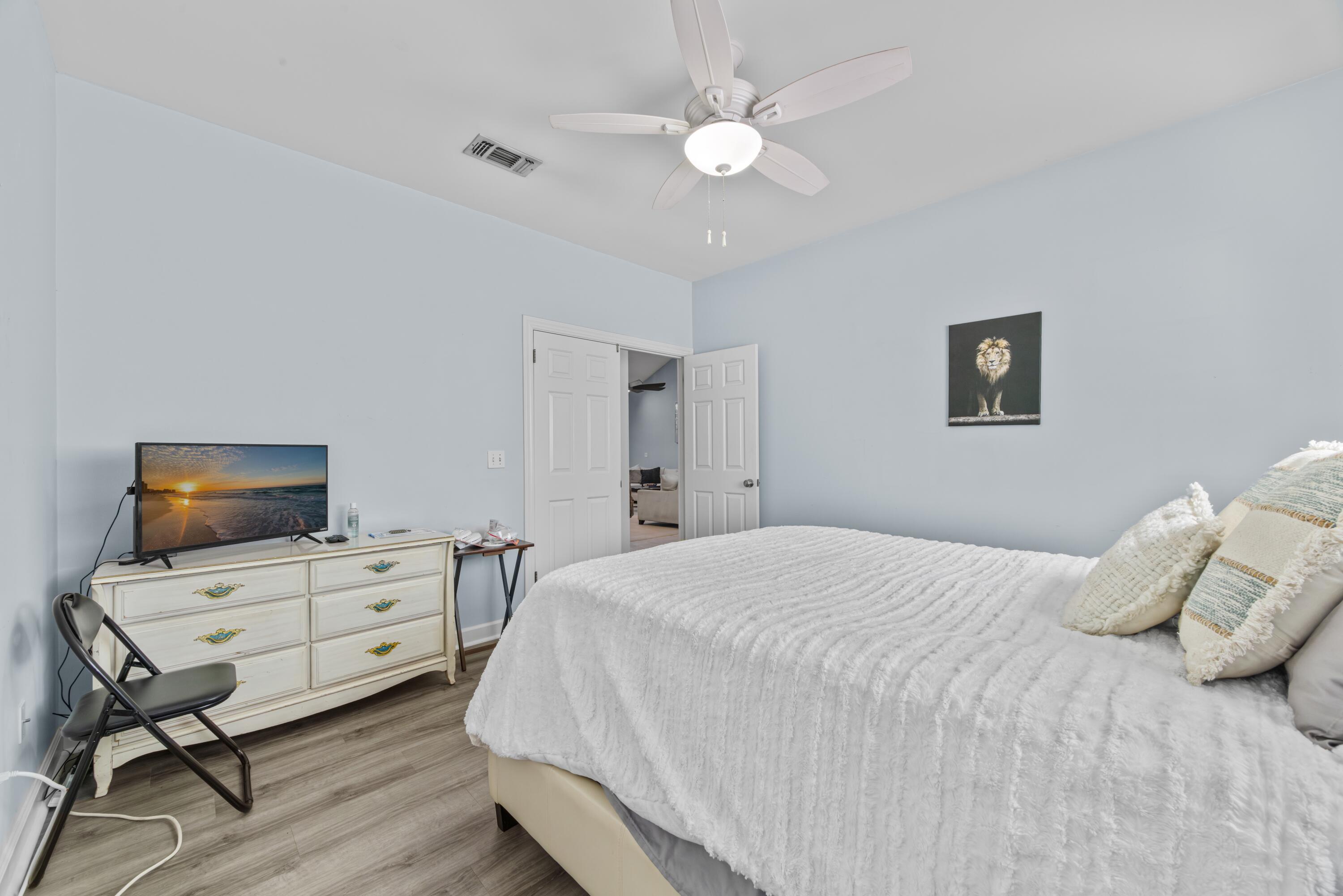 LAKE POINTE - Residential