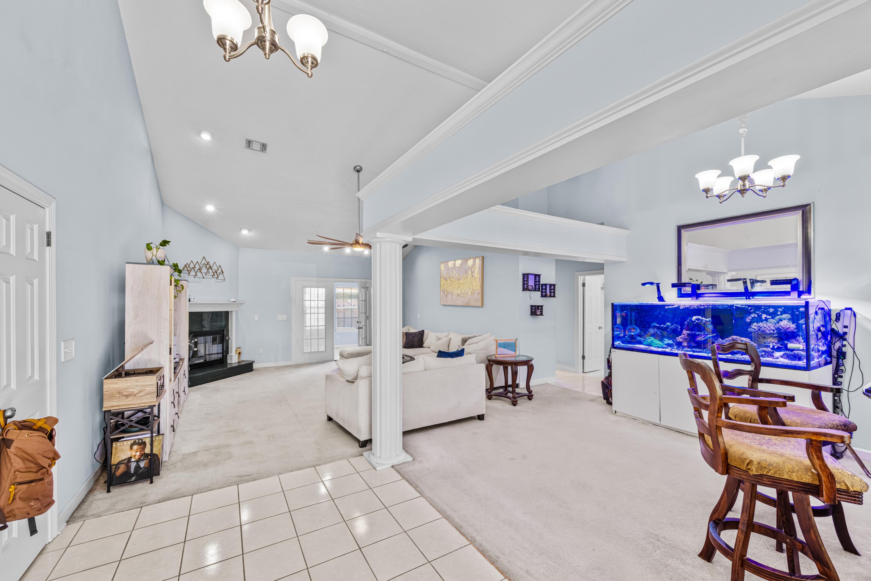 LAKE POINTE - Residential