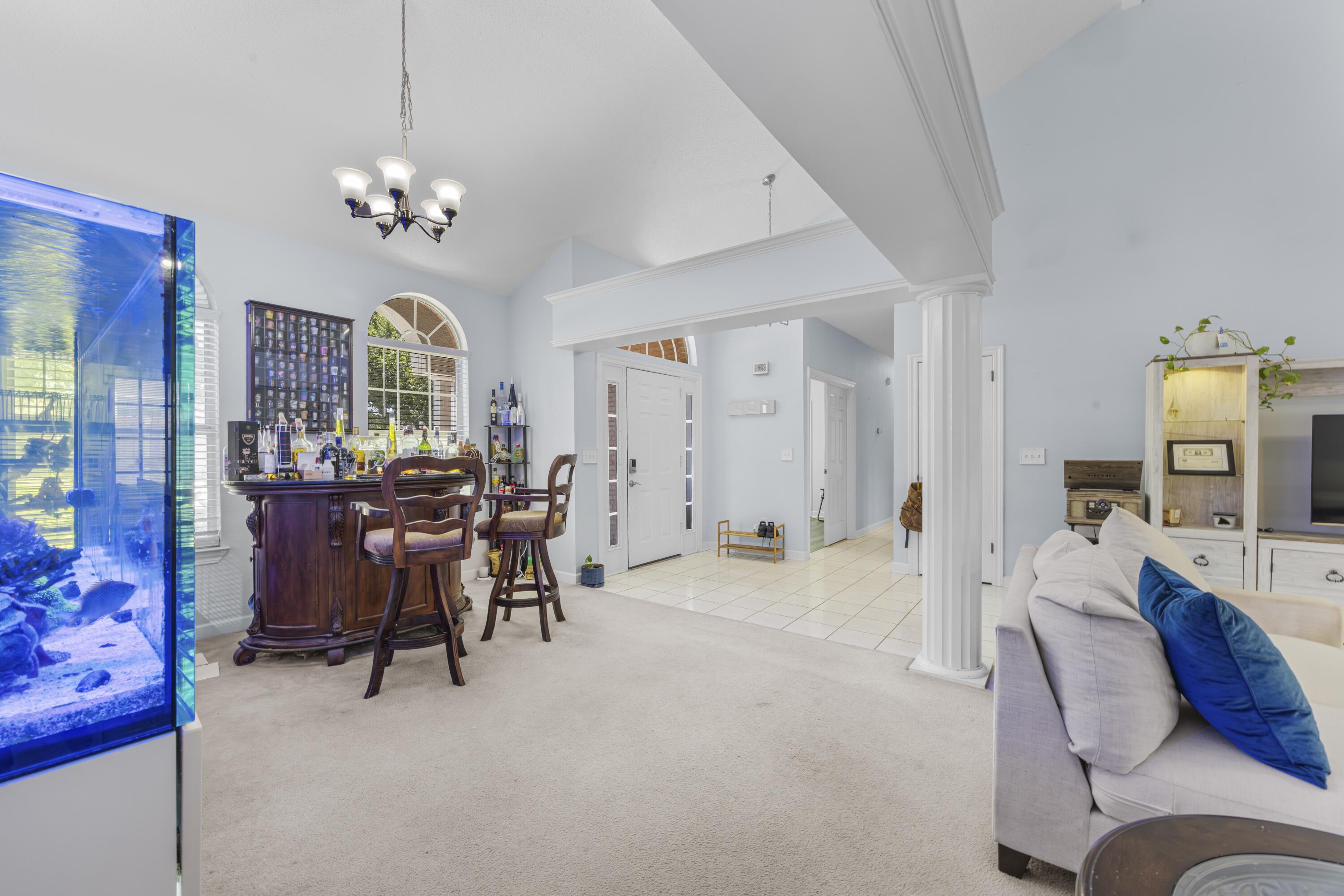 LAKE POINTE - Residential