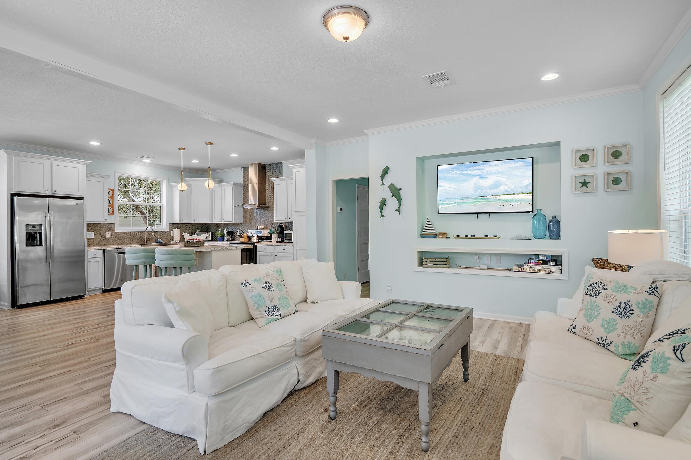 GULF SHORE MANOR - Residential