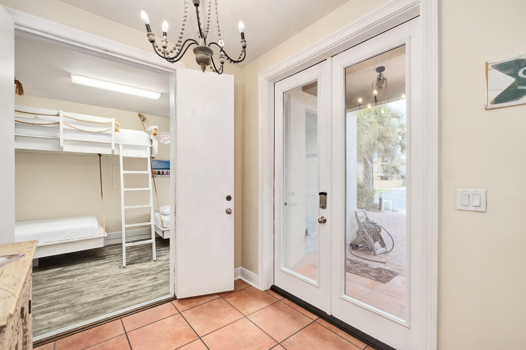 TERRA COTTA TERRACE - Residential