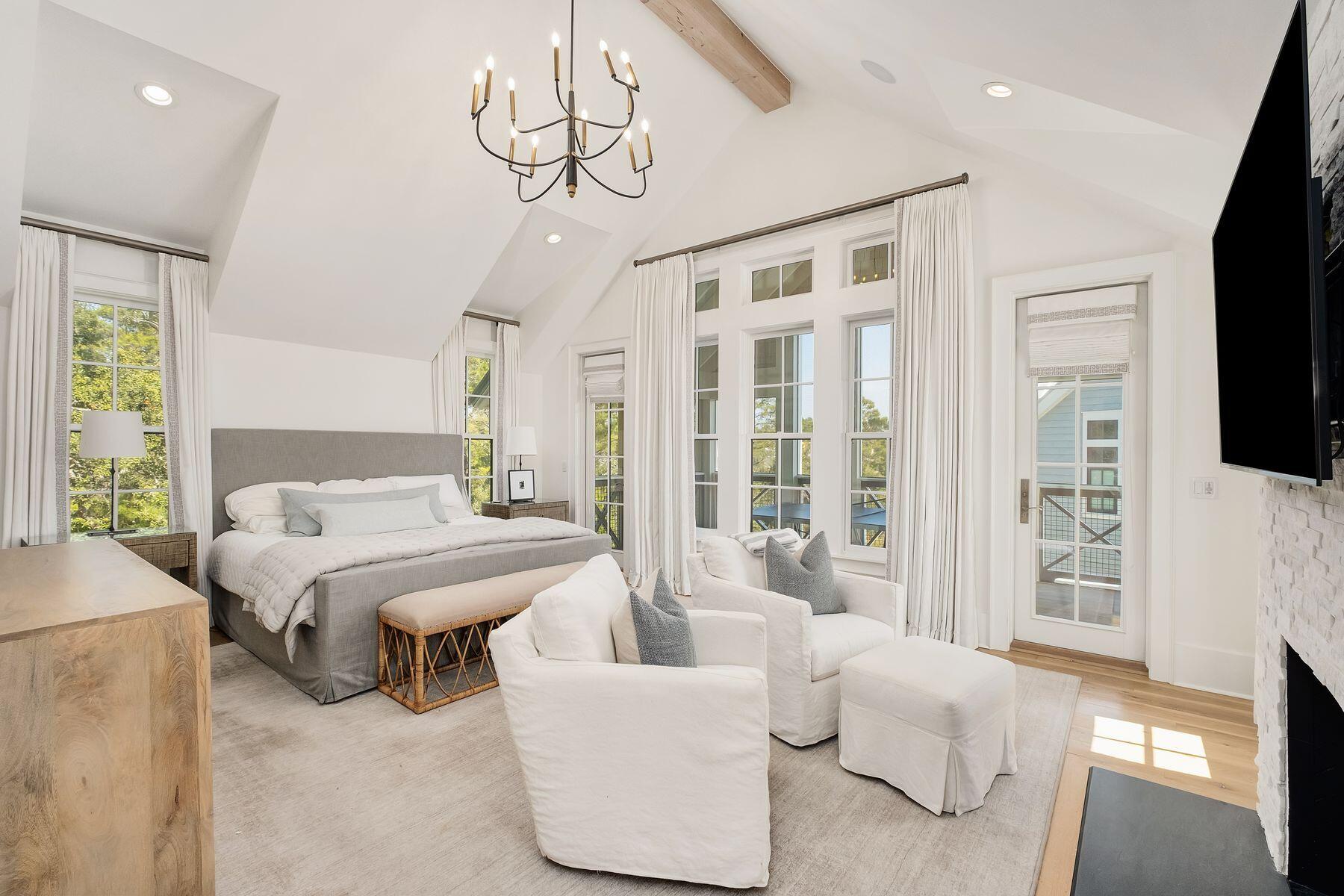 DRAPER LAKE COASTAL VILLAGE - Residential