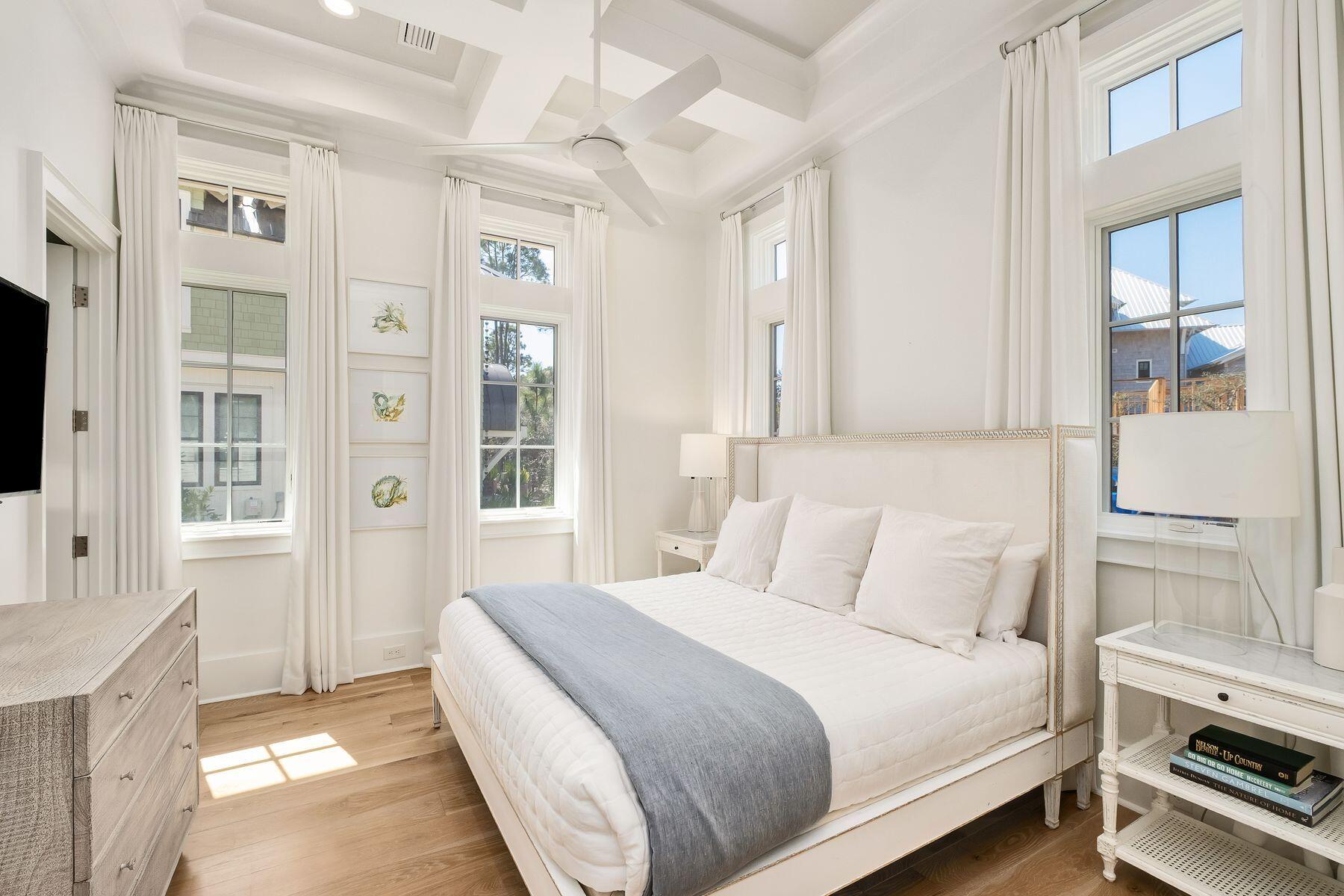 DRAPER LAKE COASTAL VILLAGE - Residential