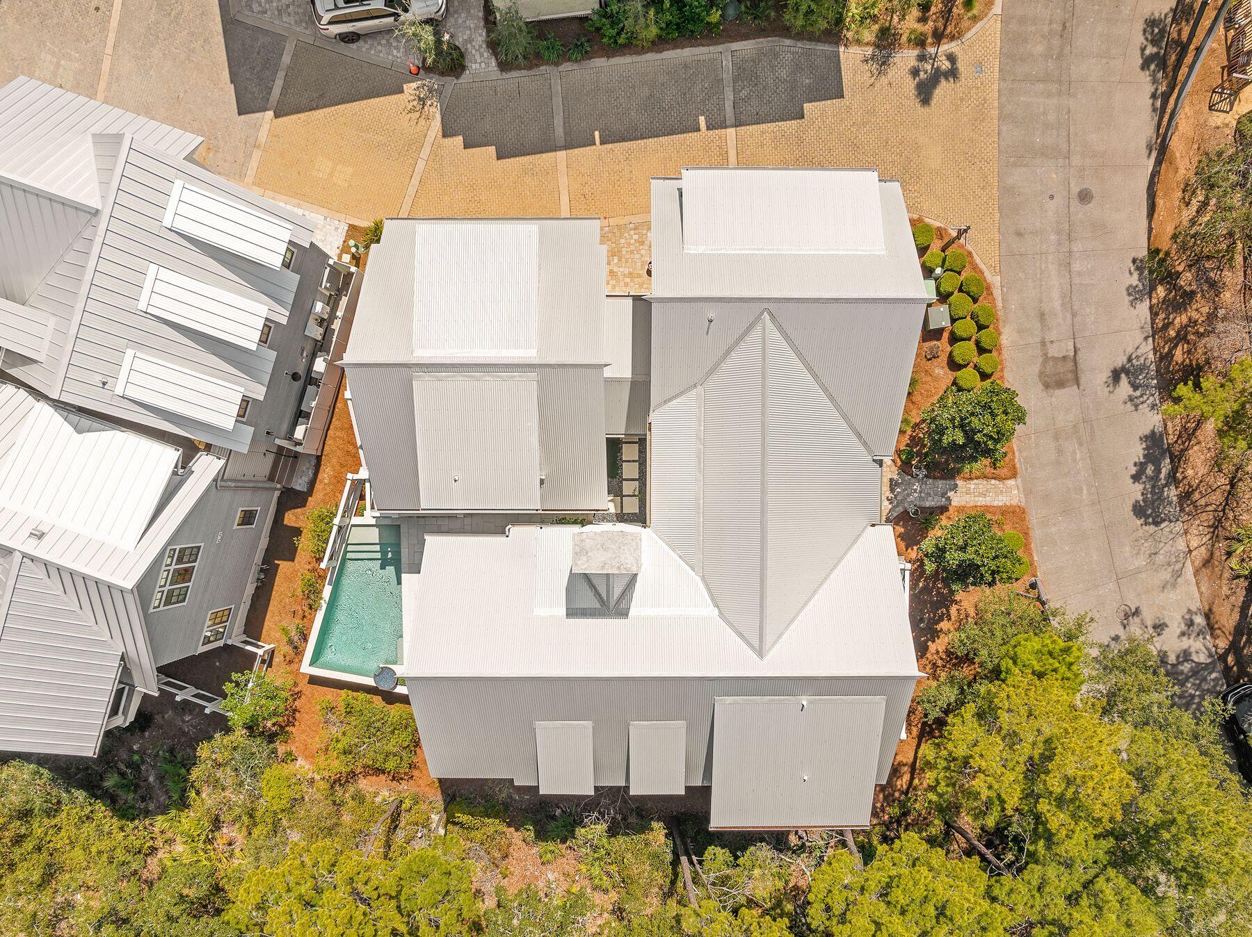 DRAPER LAKE COASTAL VILLAGE - Residential