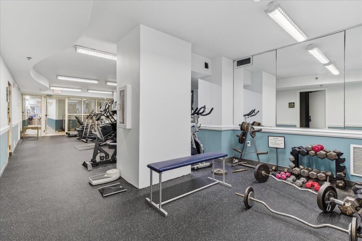 Sabine Yacht and Racquet Club - Residential