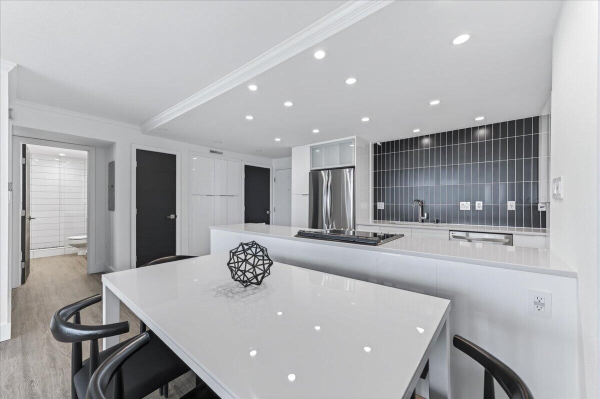 Sabine Yacht and Racquet Club - Residential