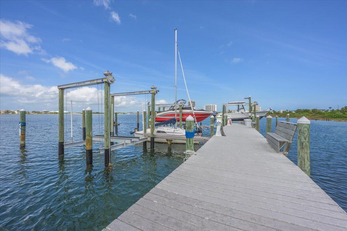 Sabine Yacht and Racquet Club - Residential