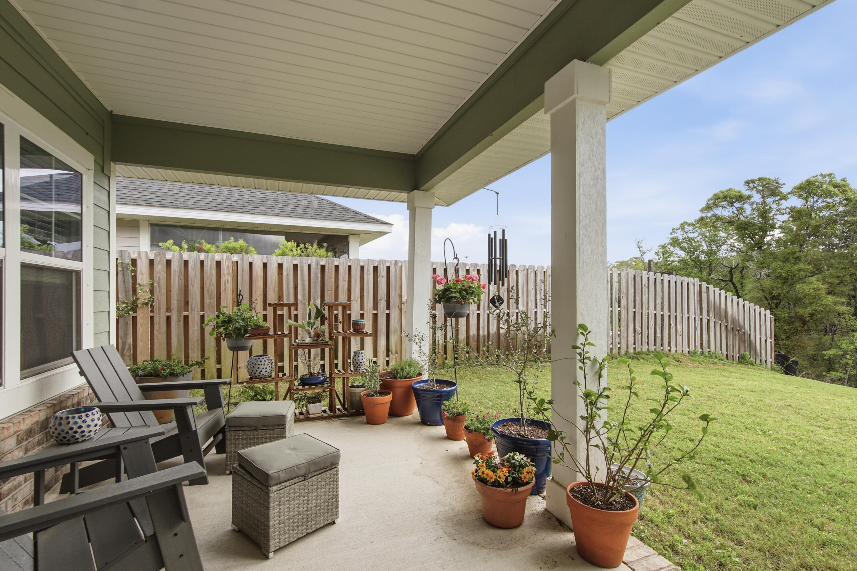 THE BLUFFS AT LAFAYETTE - Residential