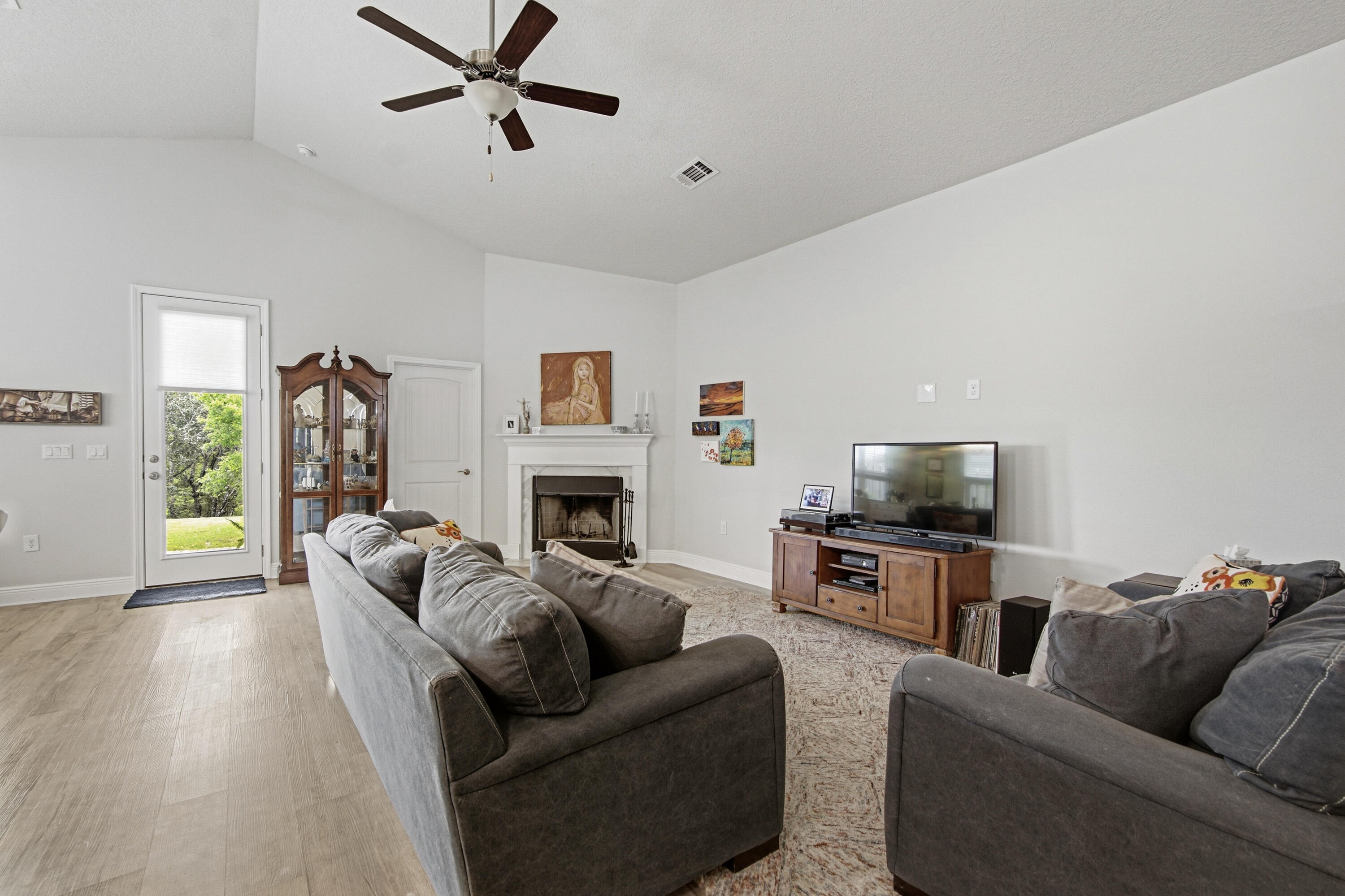 THE BLUFFS AT LAFAYETTE - Residential