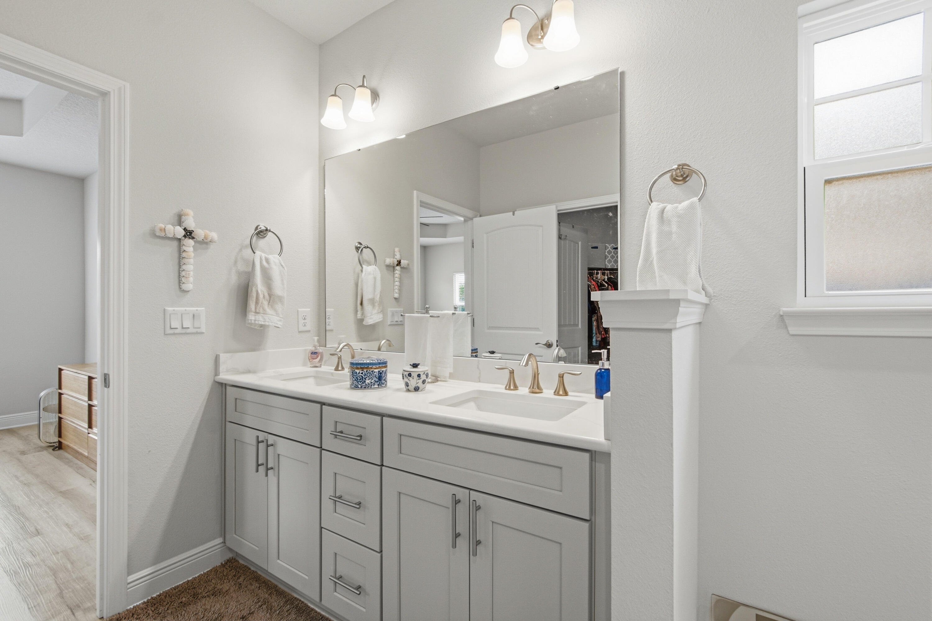 THE BLUFFS AT LAFAYETTE - Residential