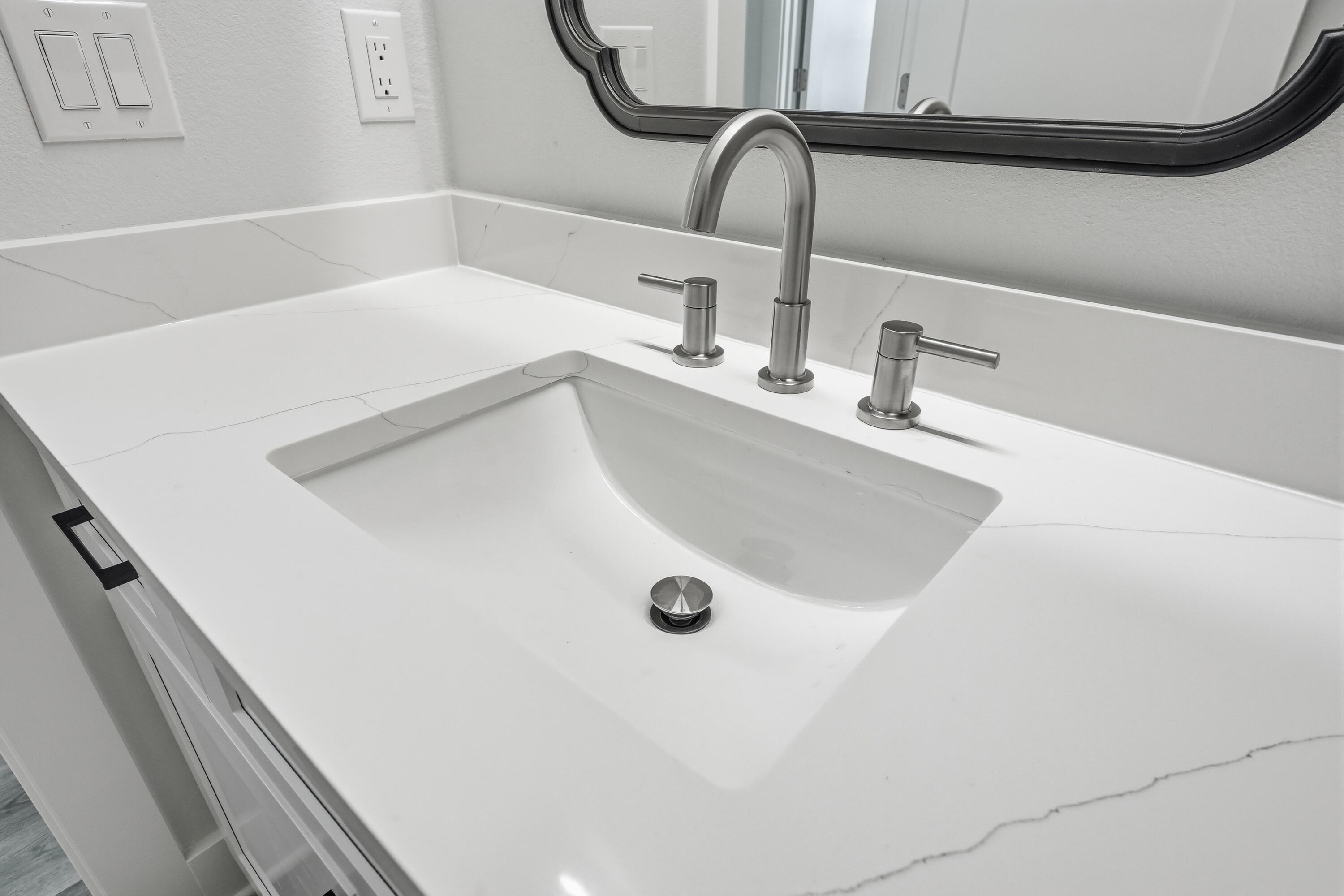 SPRINGDALE UNIT #1 LOT 3 BLK 4 - Residential