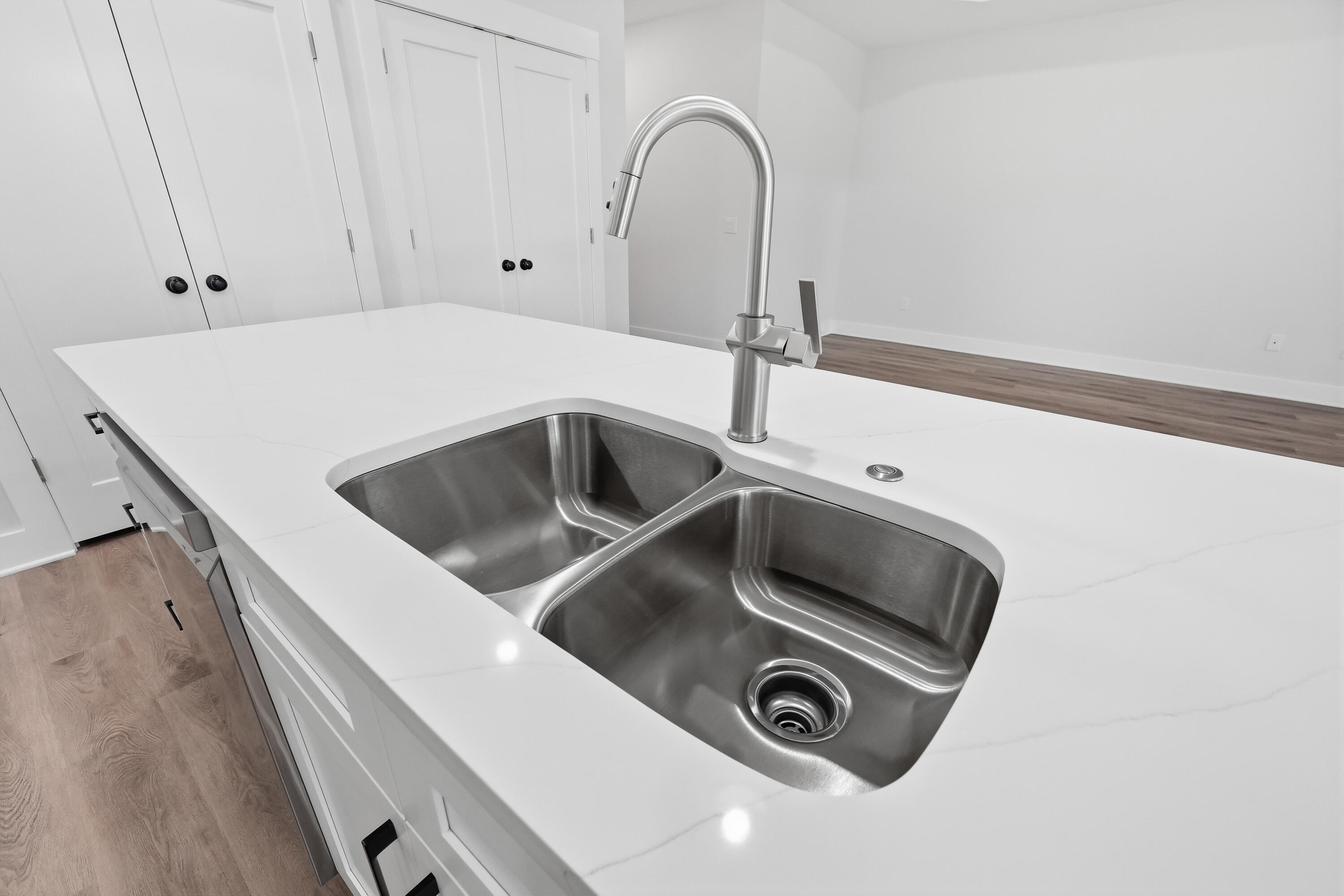 SPRINGDALE UNIT #1 LOT 3 BLK 4 - Residential