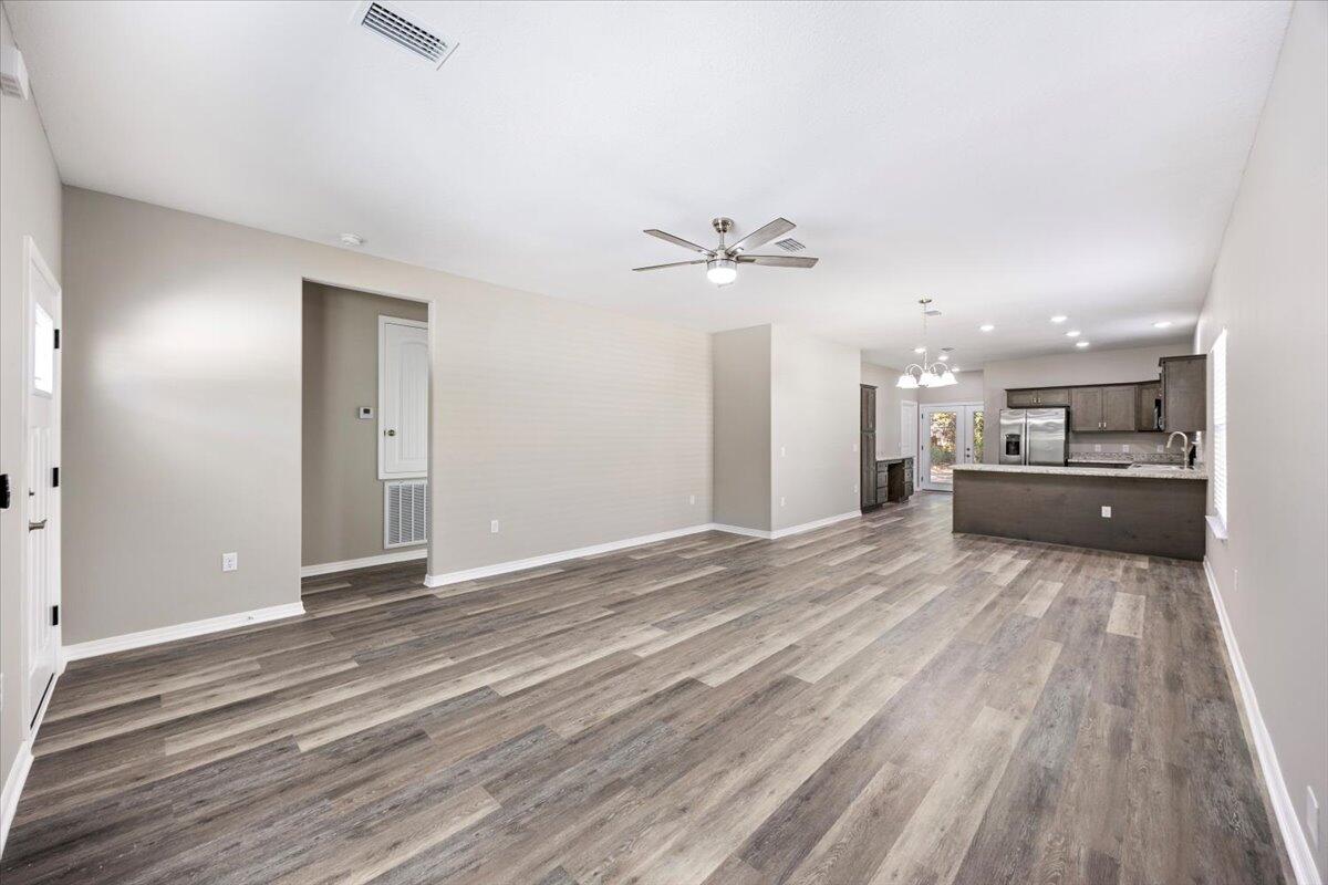 MILLS LANDING - Residential