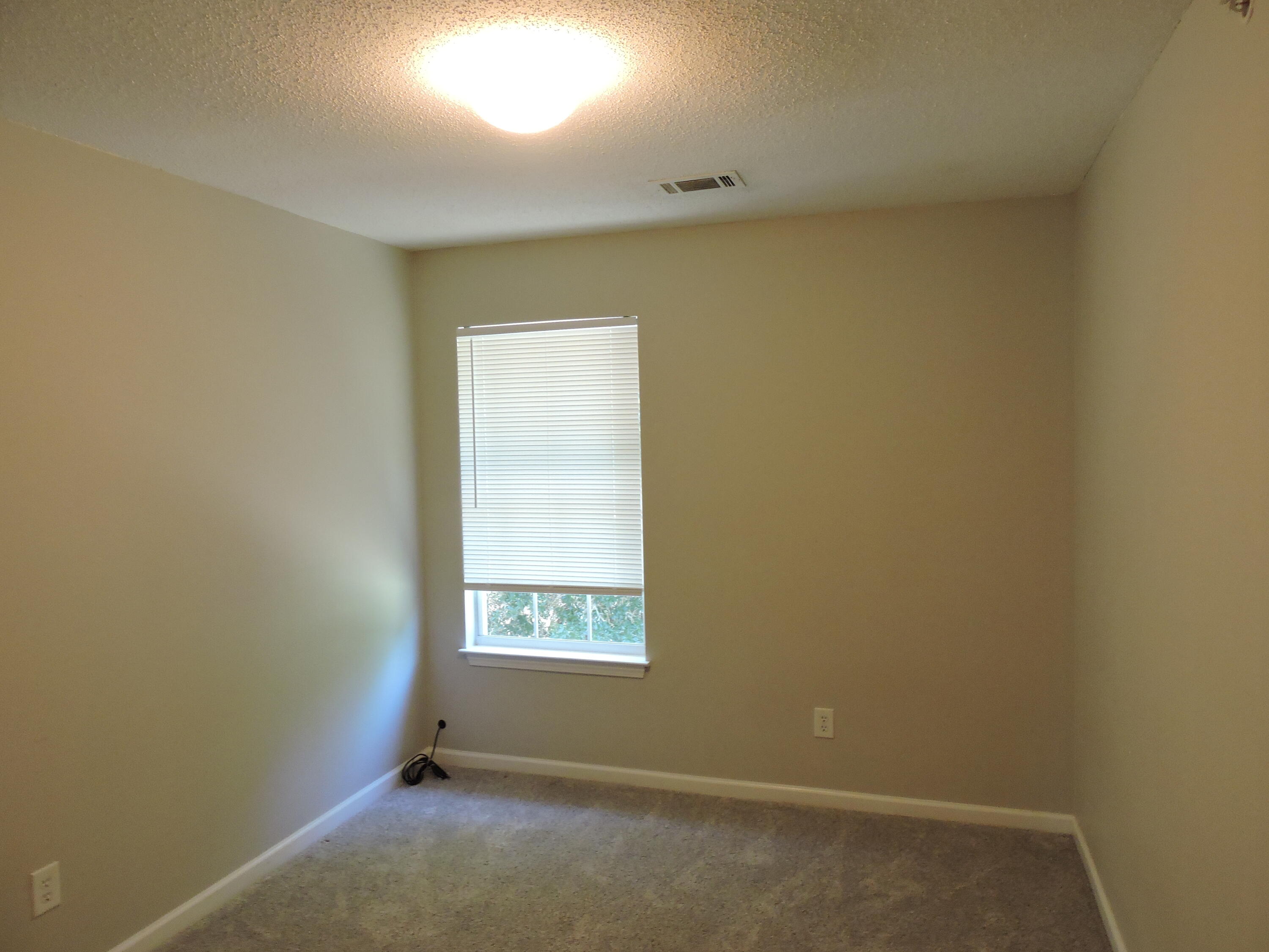 ROLLING PINES - Residential Lease