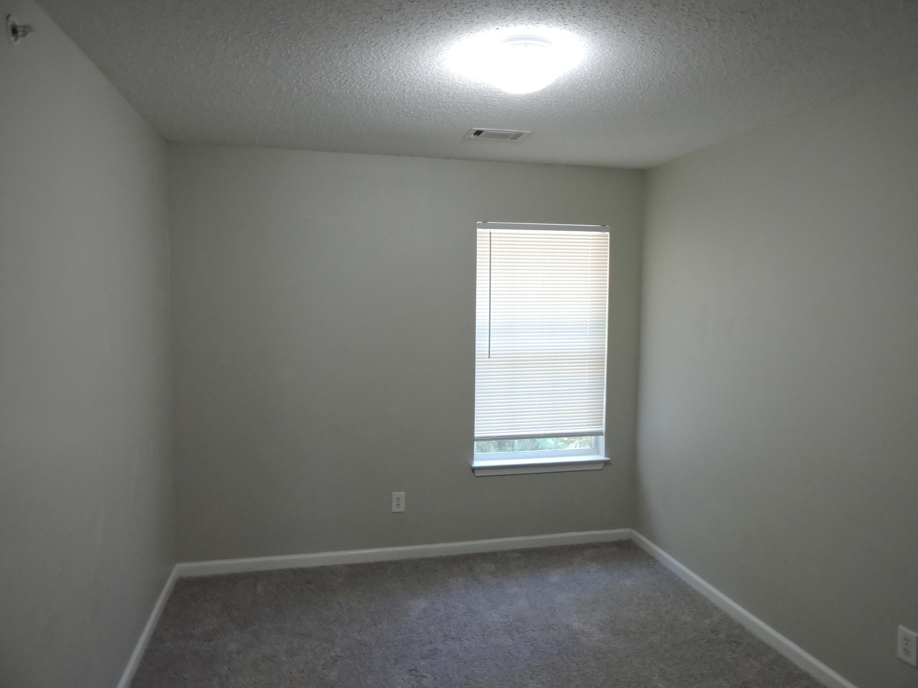 ROLLING PINES - Residential Lease