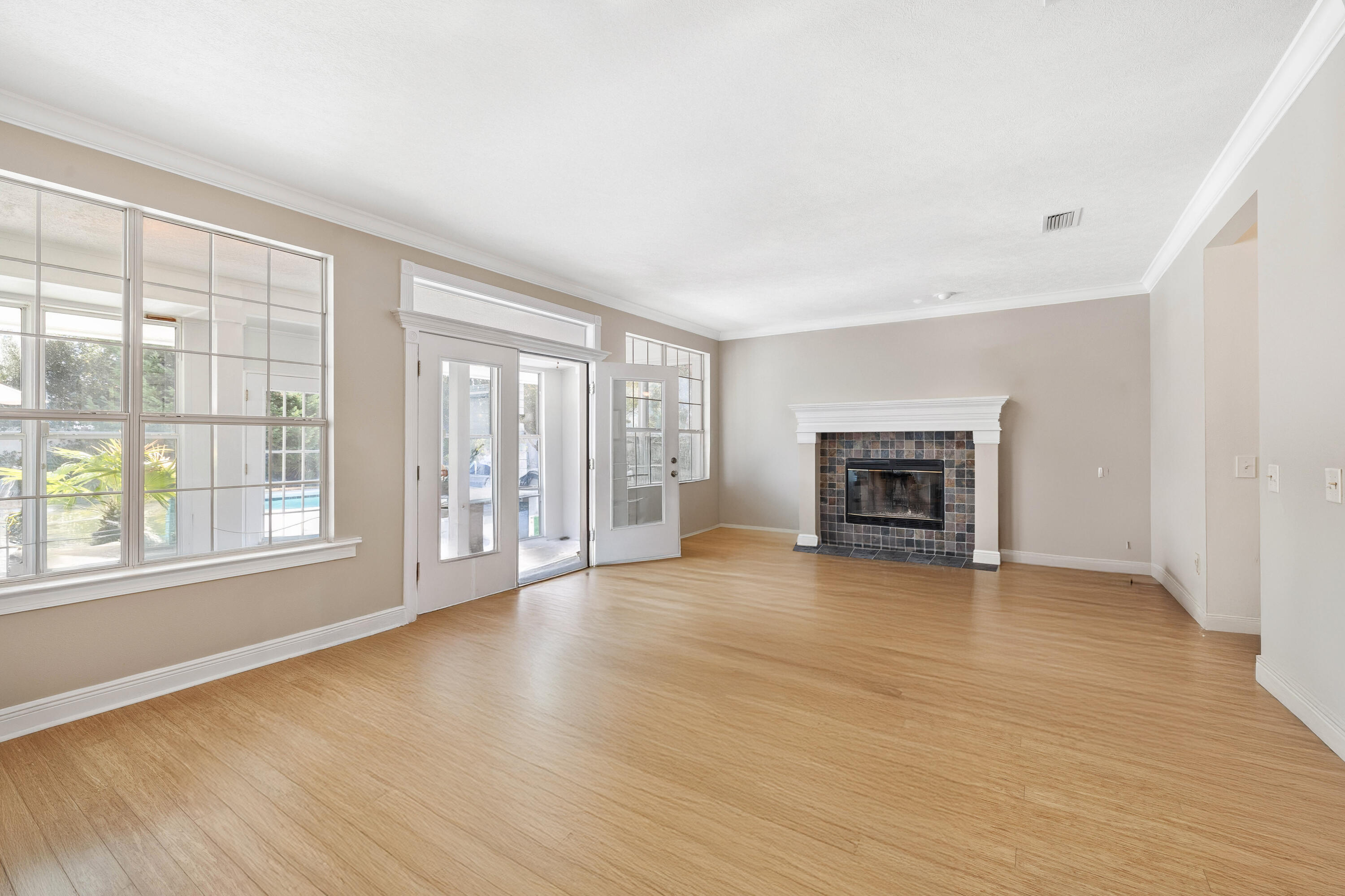 SEABREEZE 2ND ADDN - Residential