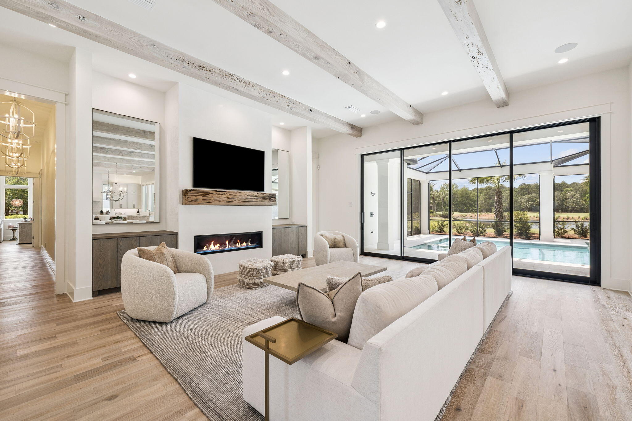 BURNT PINE - Residential