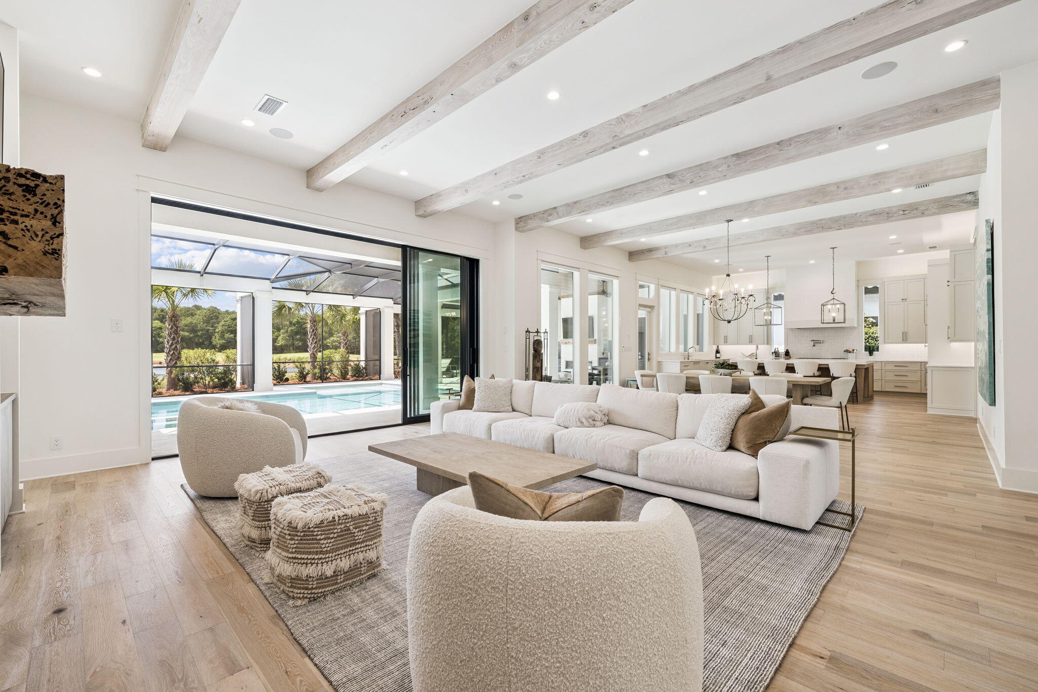 BURNT PINE - Residential