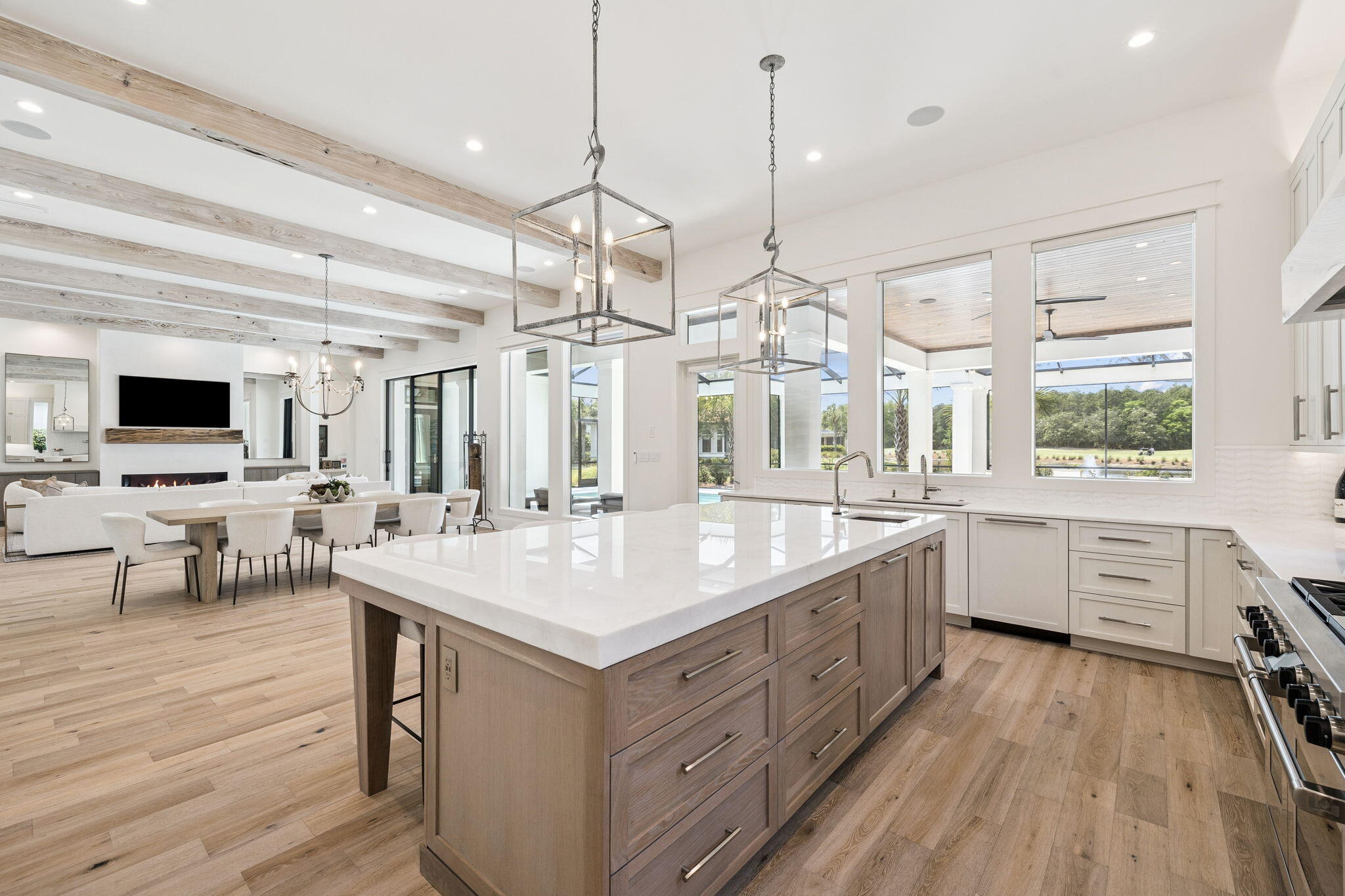 BURNT PINE - Residential