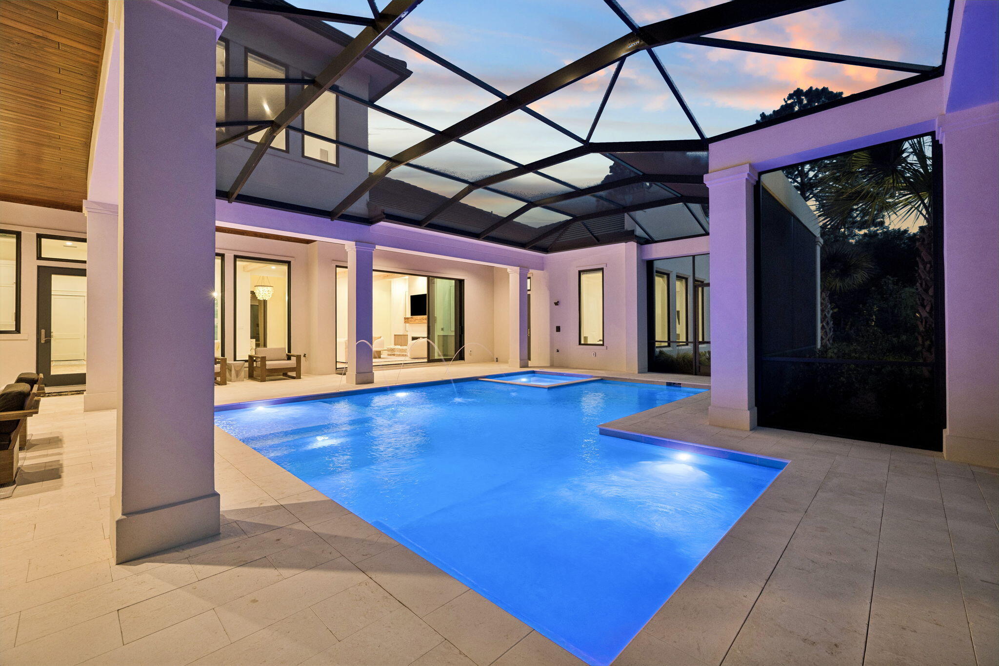 BURNT PINE - Residential