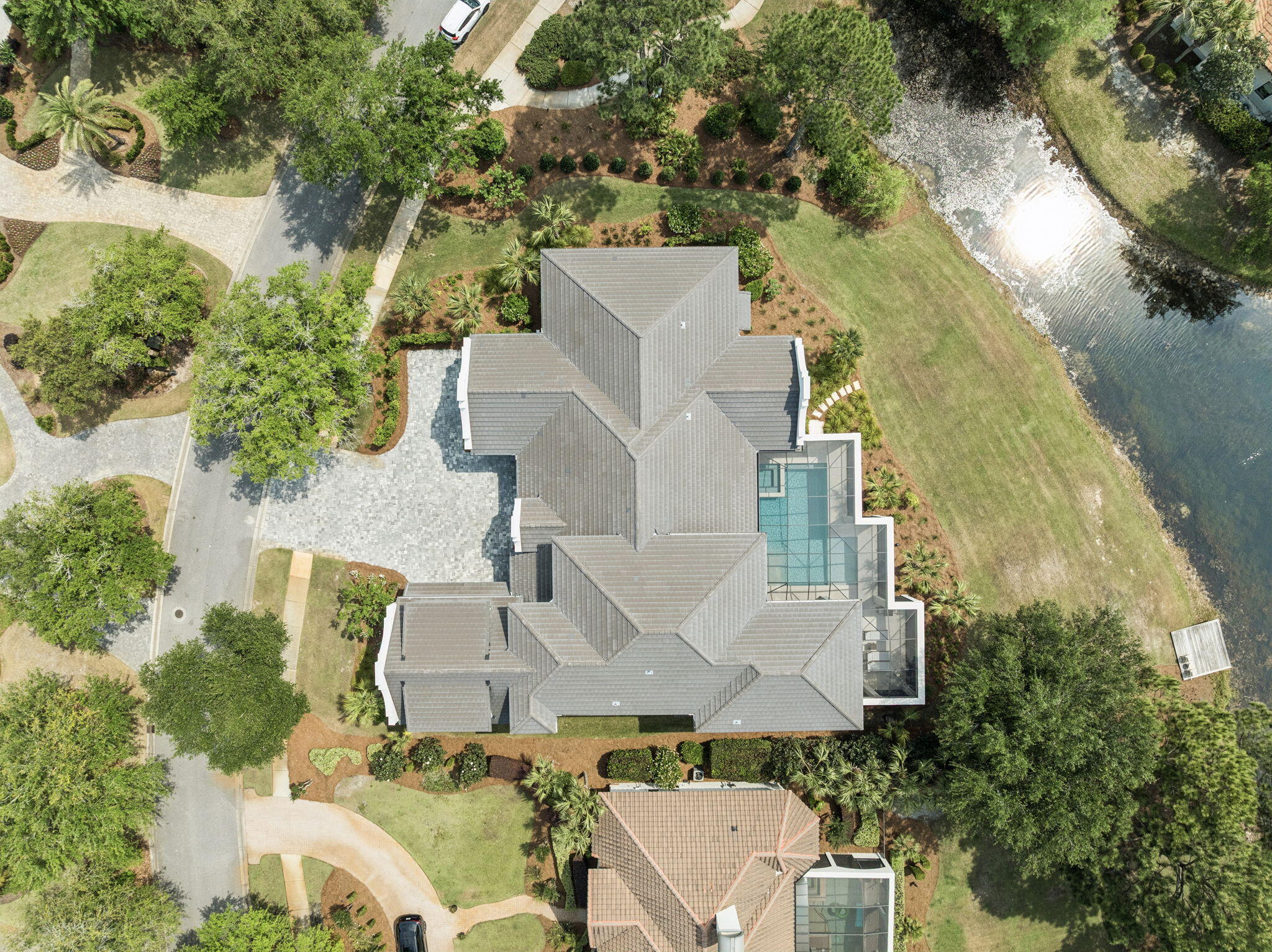 BURNT PINE - Residential