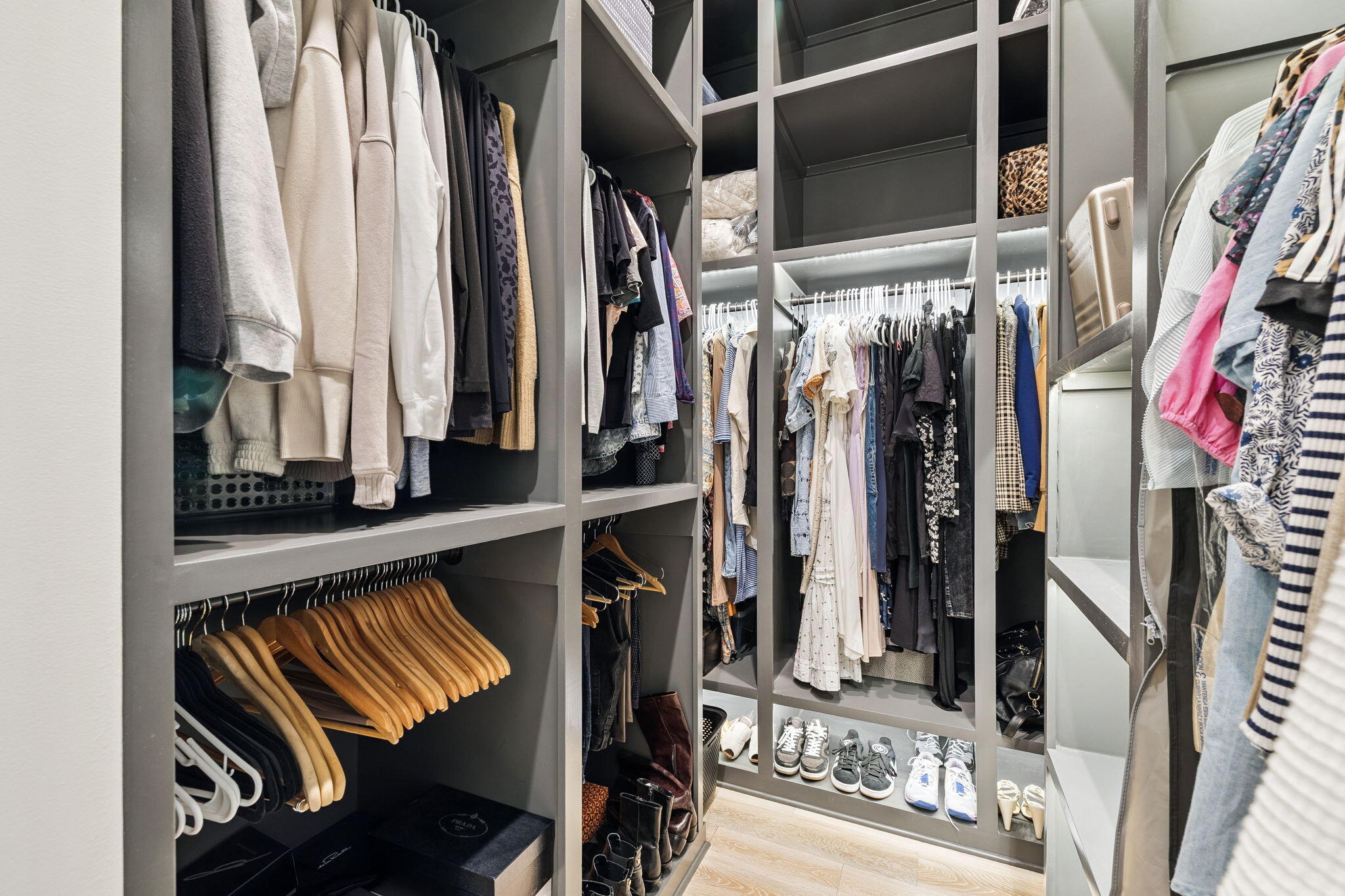 BURNT PINE - Residential