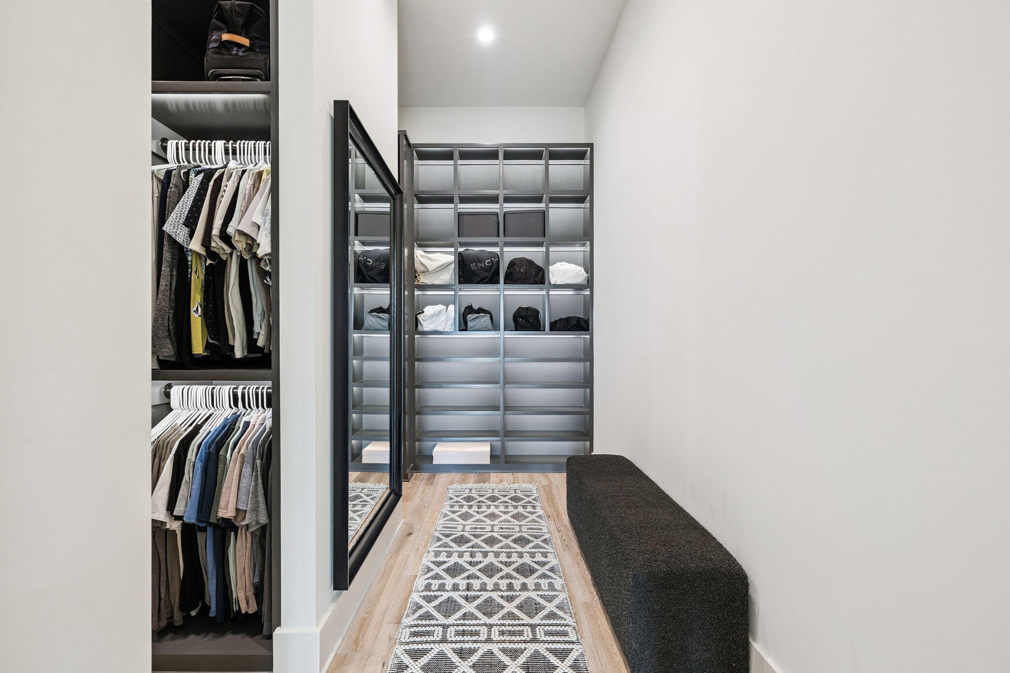 BURNT PINE - Residential