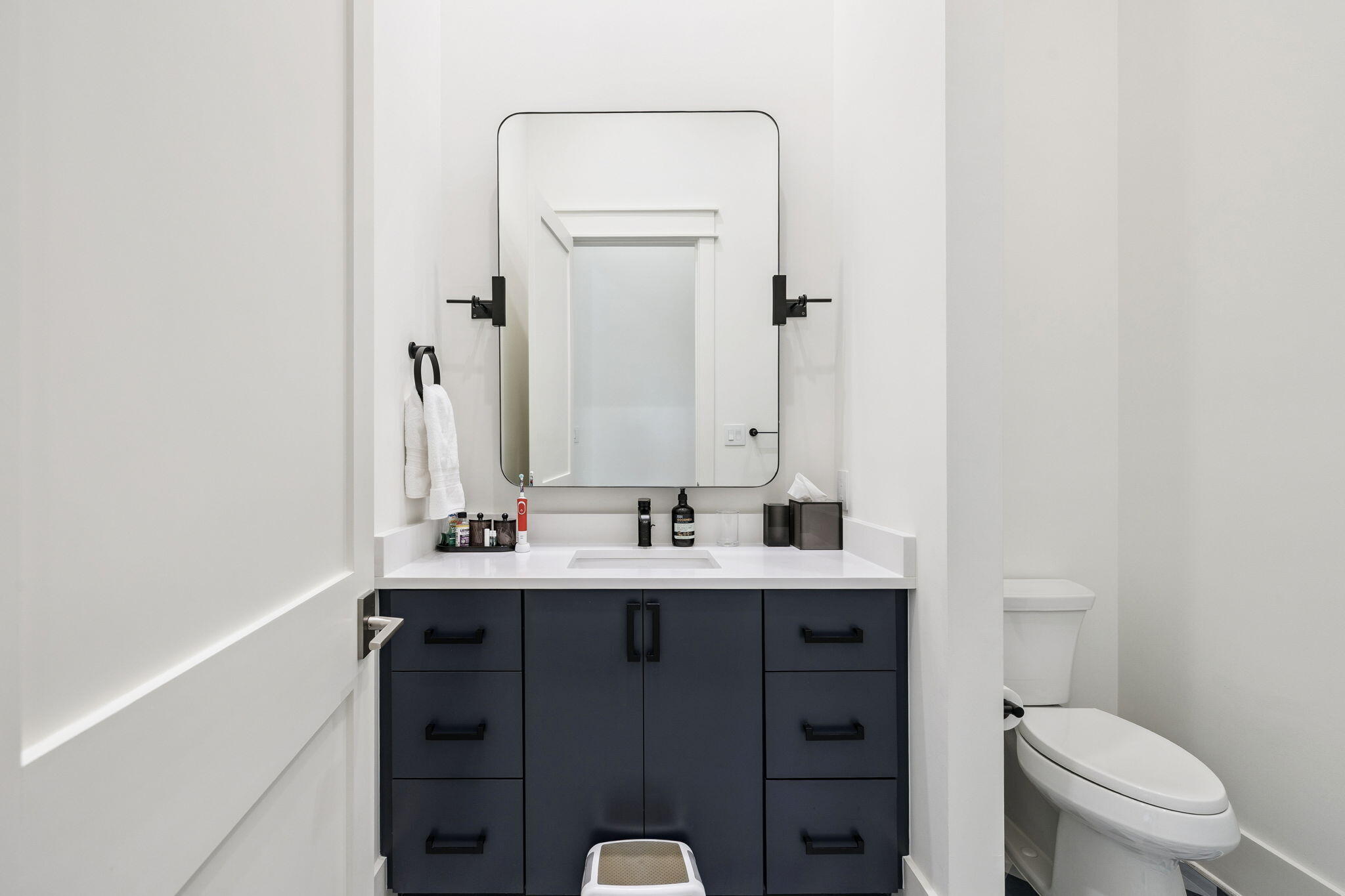 BURNT PINE - Residential