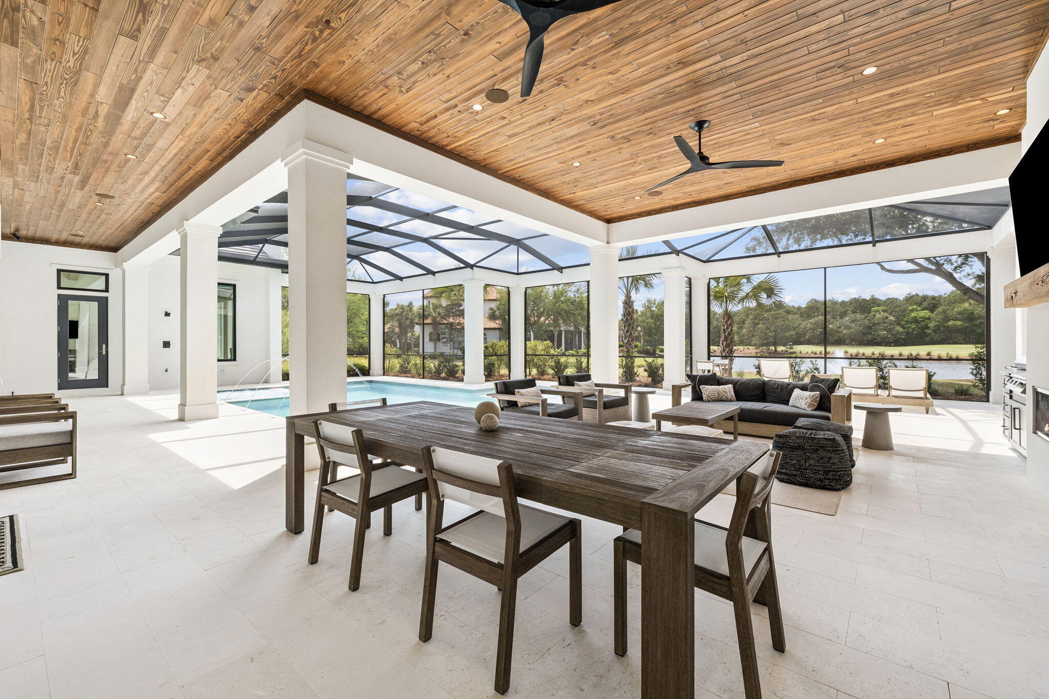 BURNT PINE - Residential