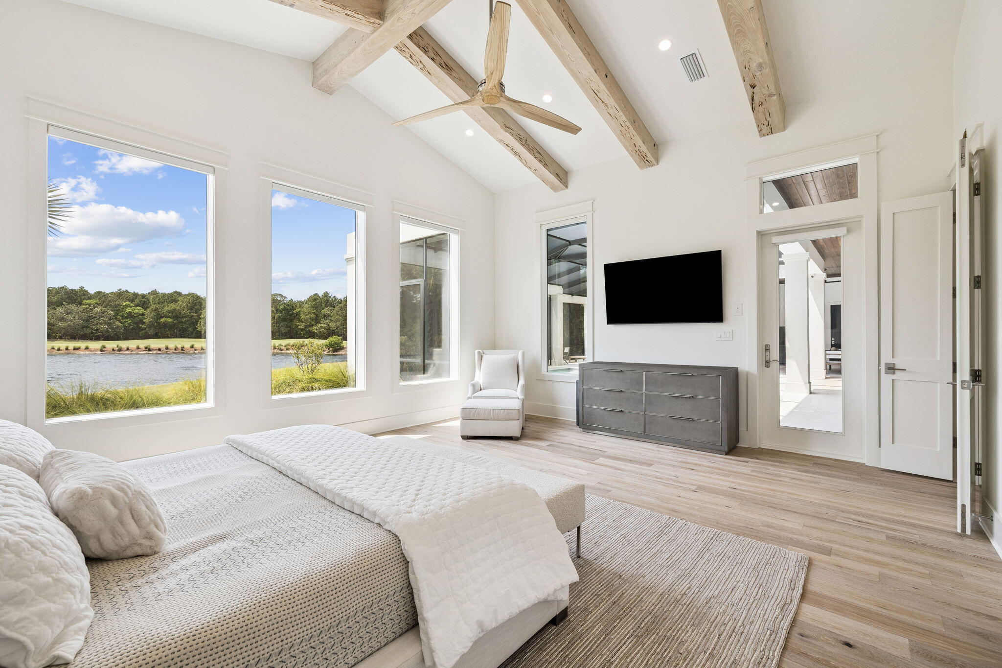 BURNT PINE - Residential